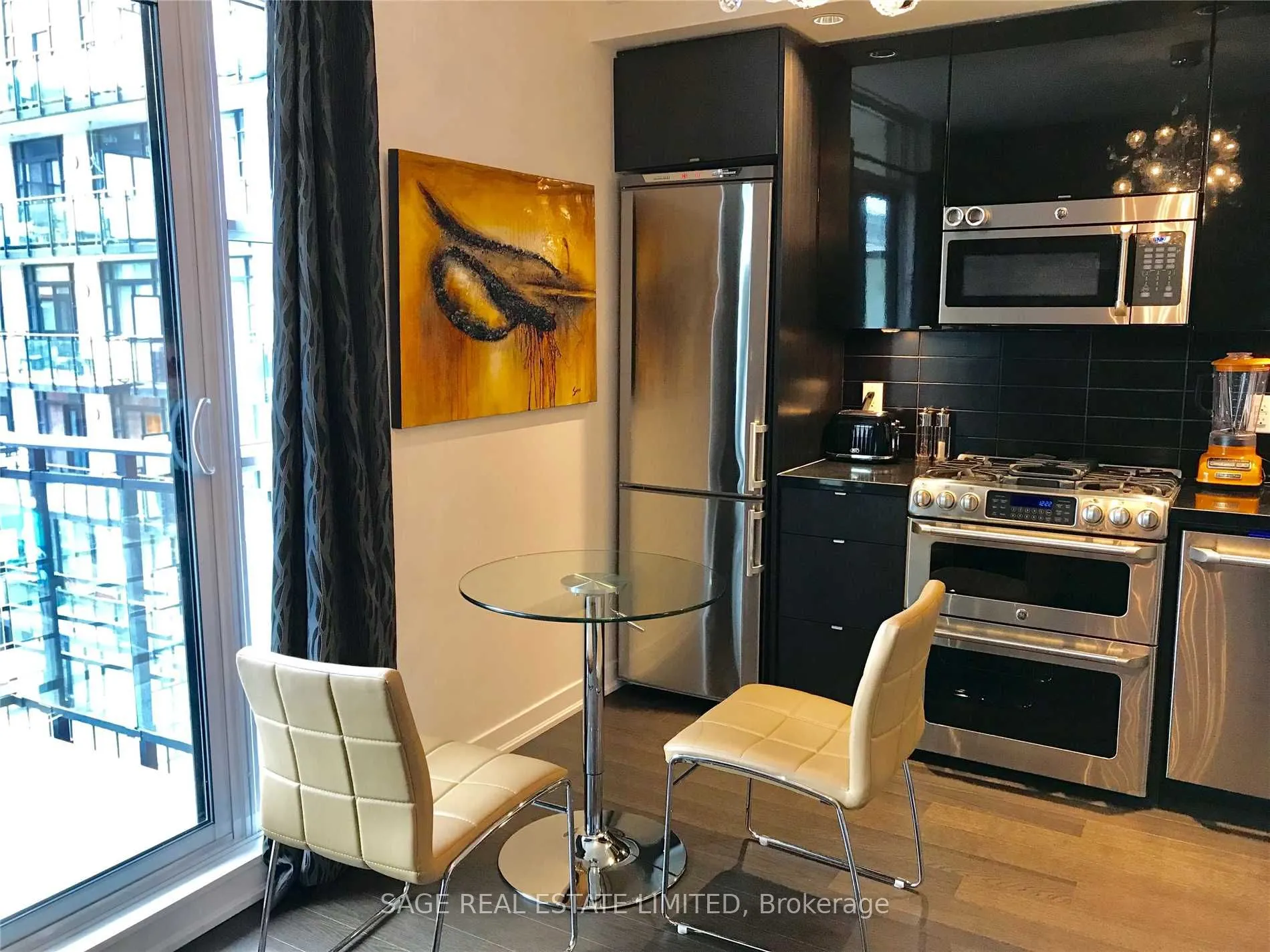 88 Colgate Avenue #533