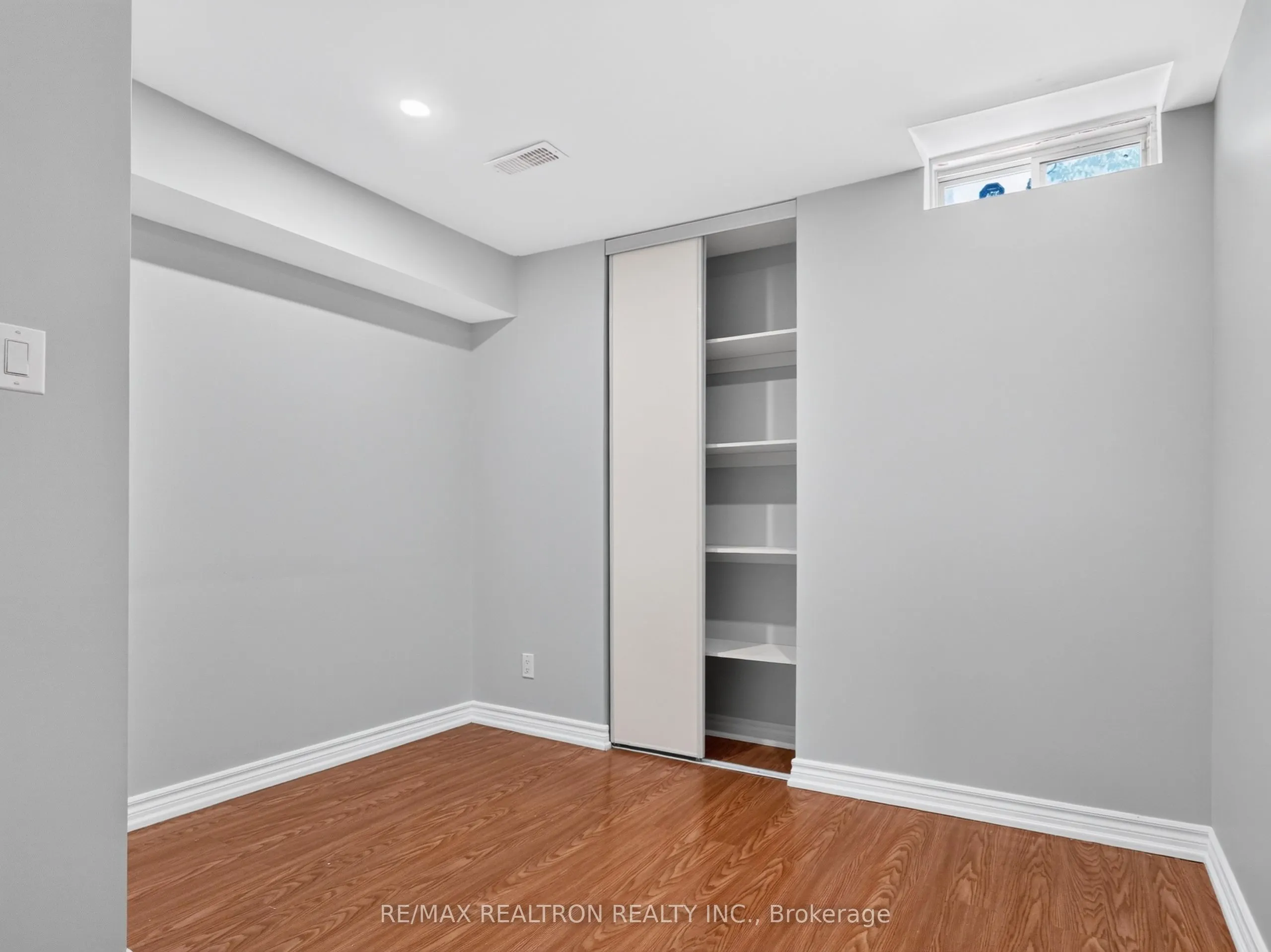 32 Whitlock Crescent #Basement