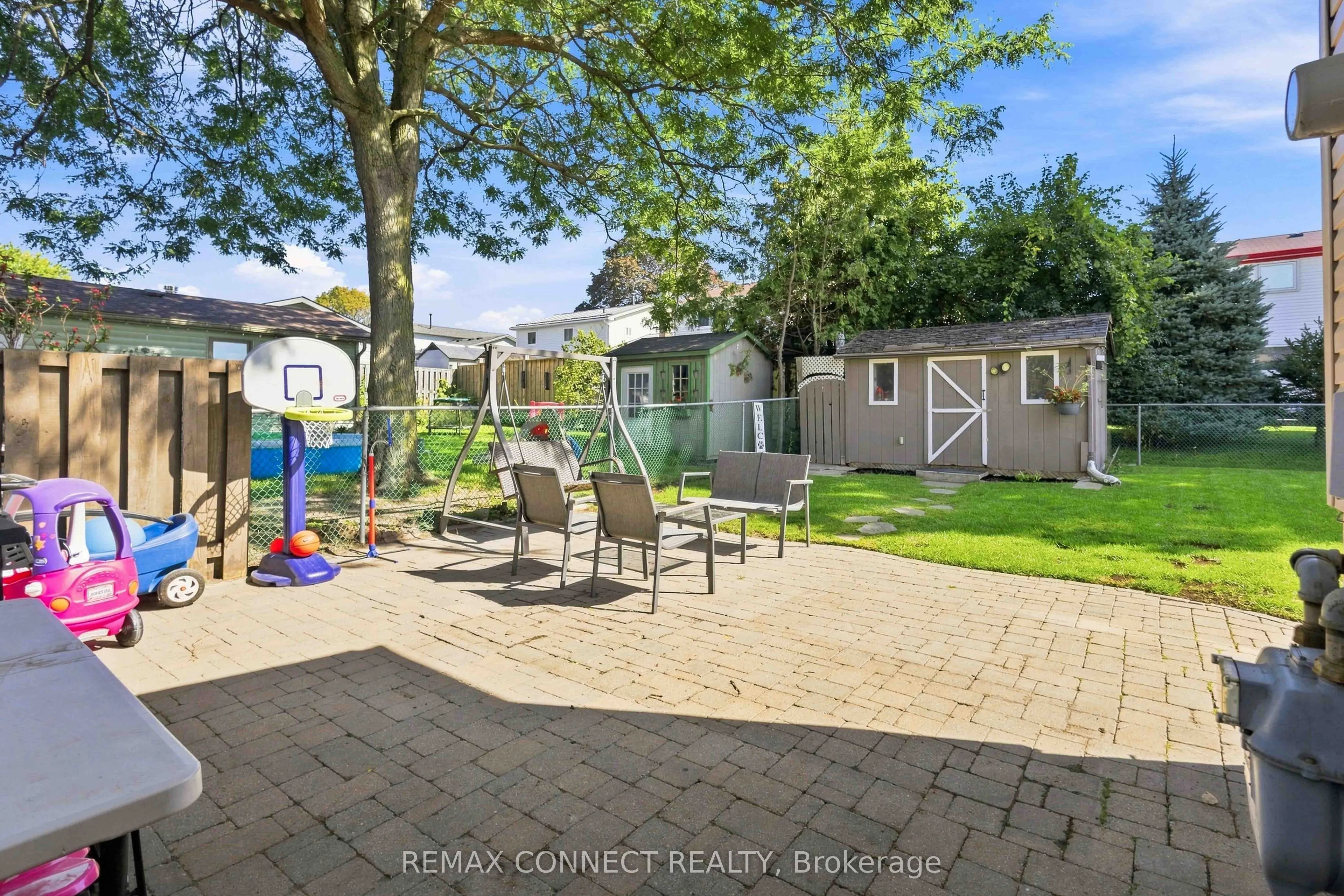 31 Roser Crescent