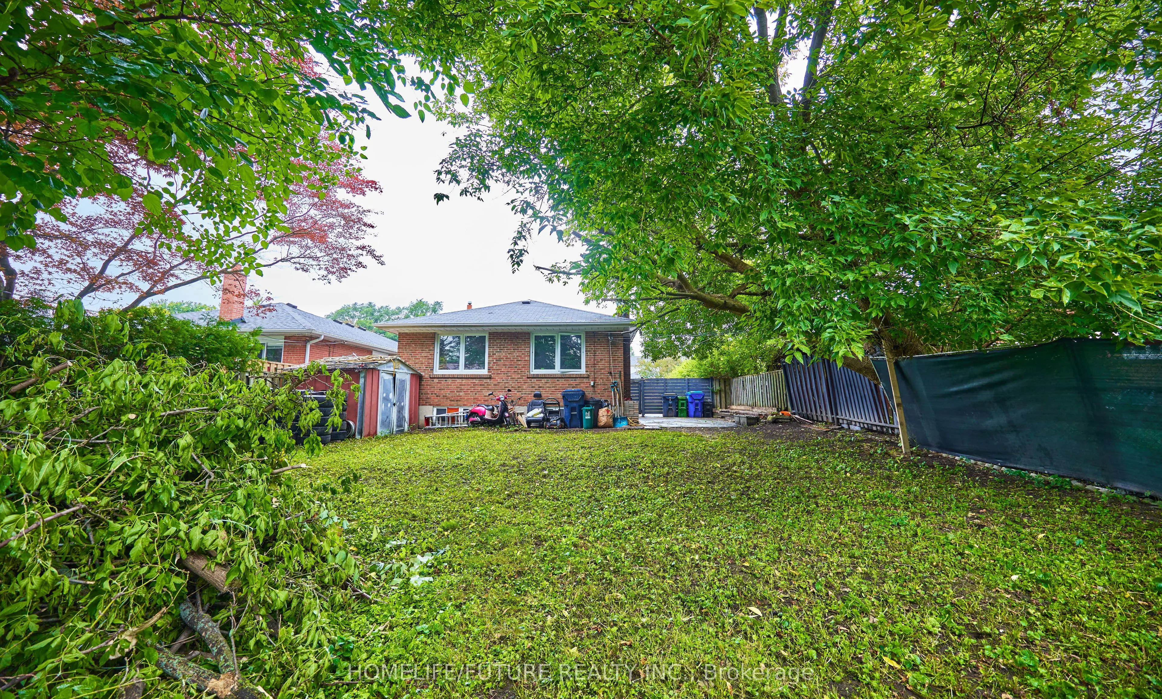 65 Blakemanor Boulevard