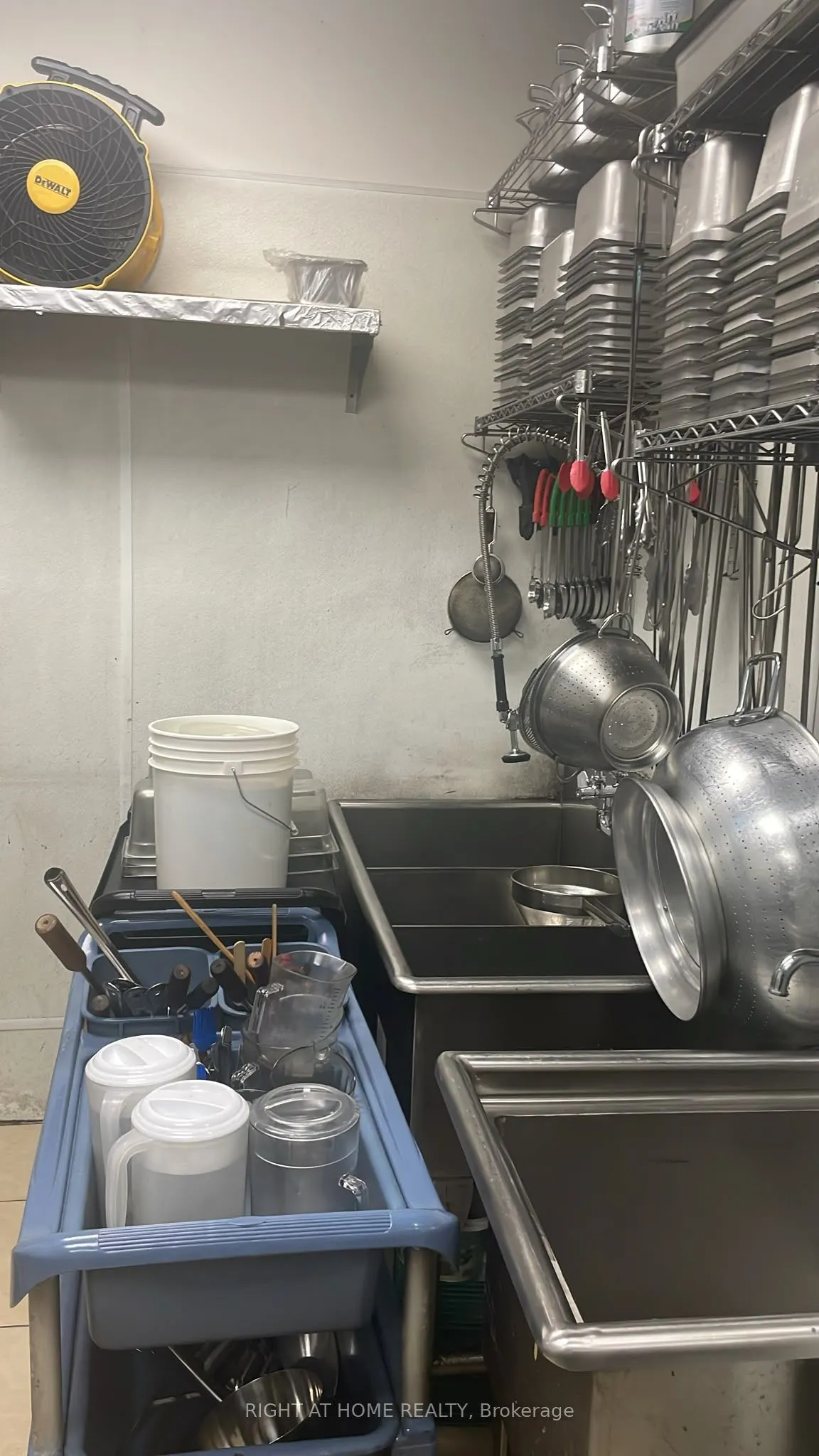 8 Midtown Drive #4&5