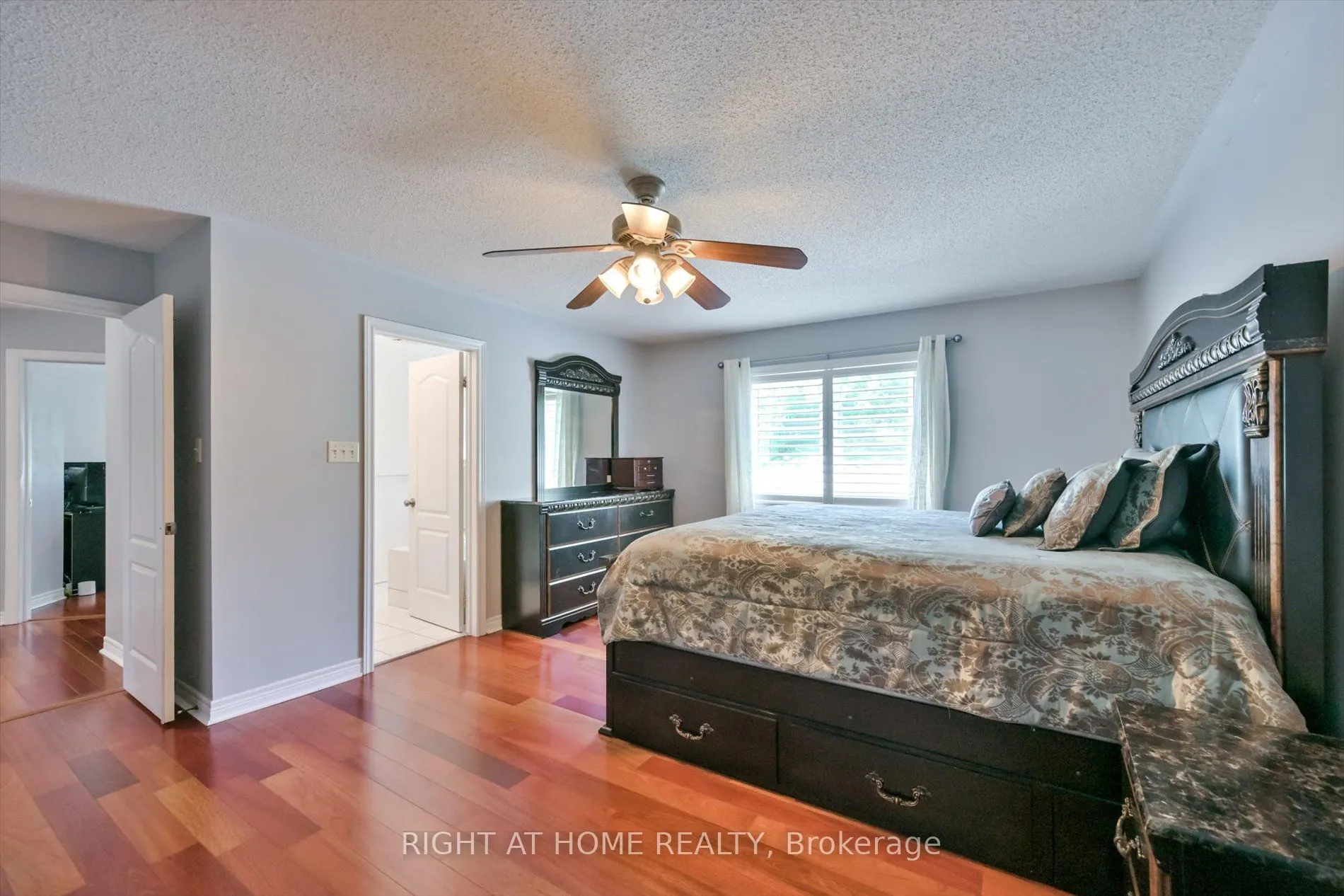57 Hopkinson Crescent