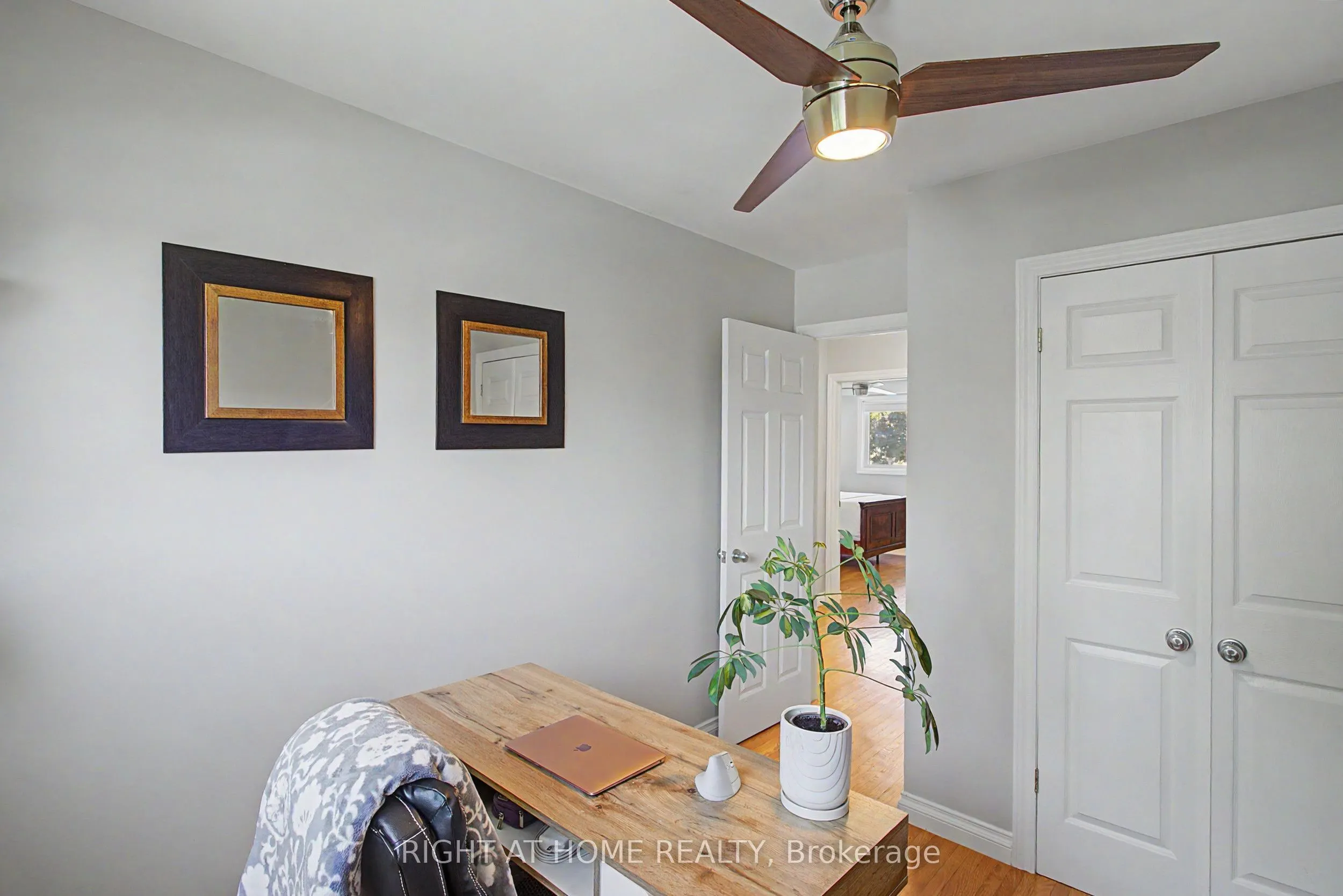 784 Rodney Court