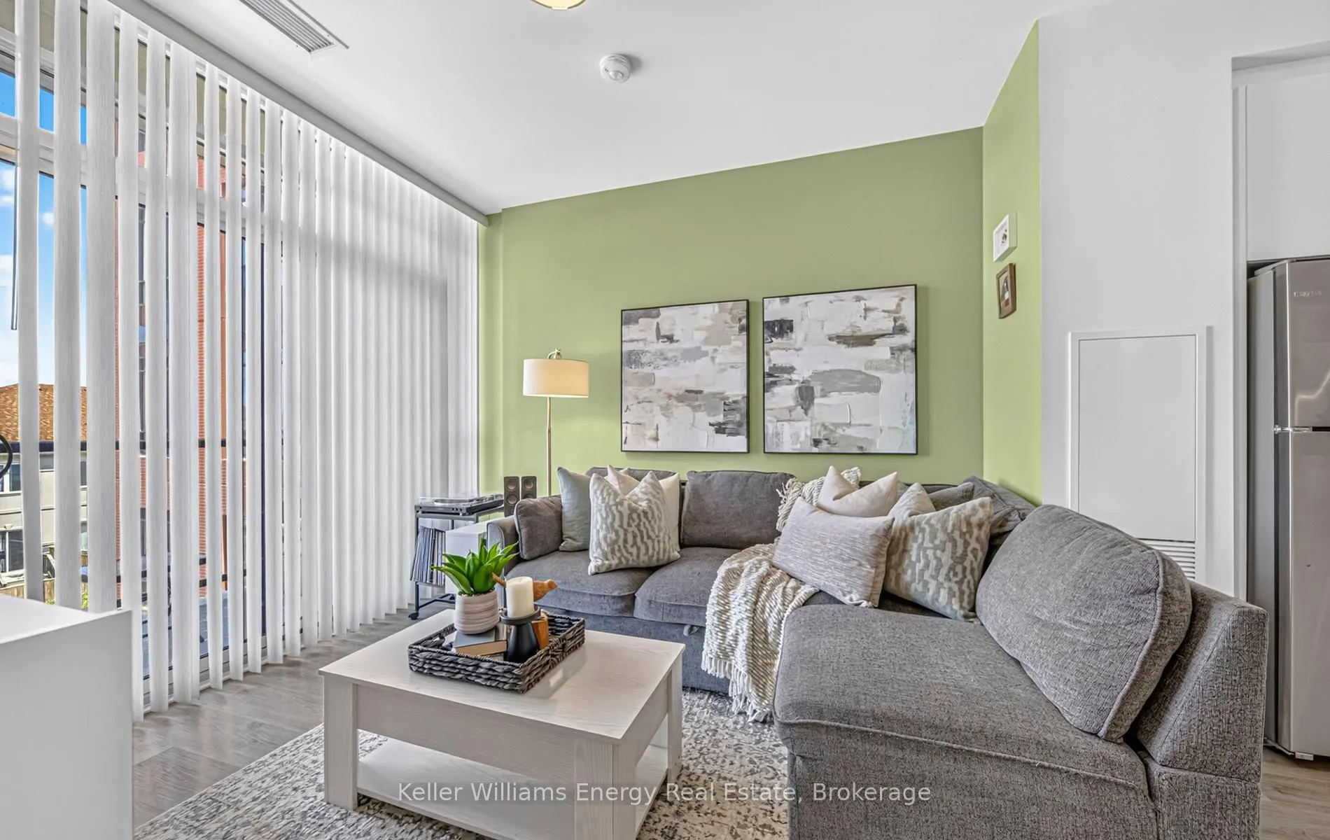 1010 Dundas Street E #301