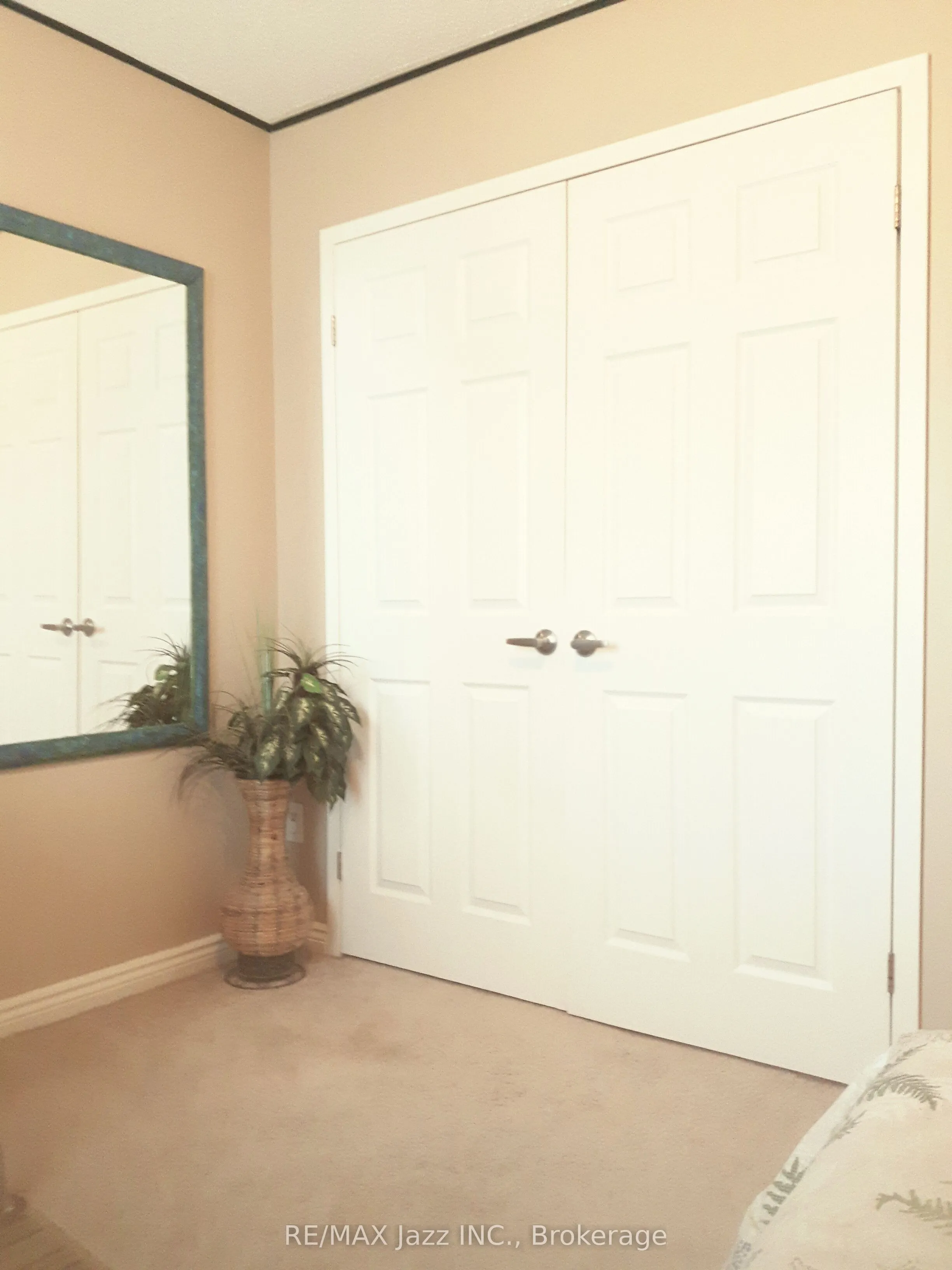 131 Taunton Road E #304