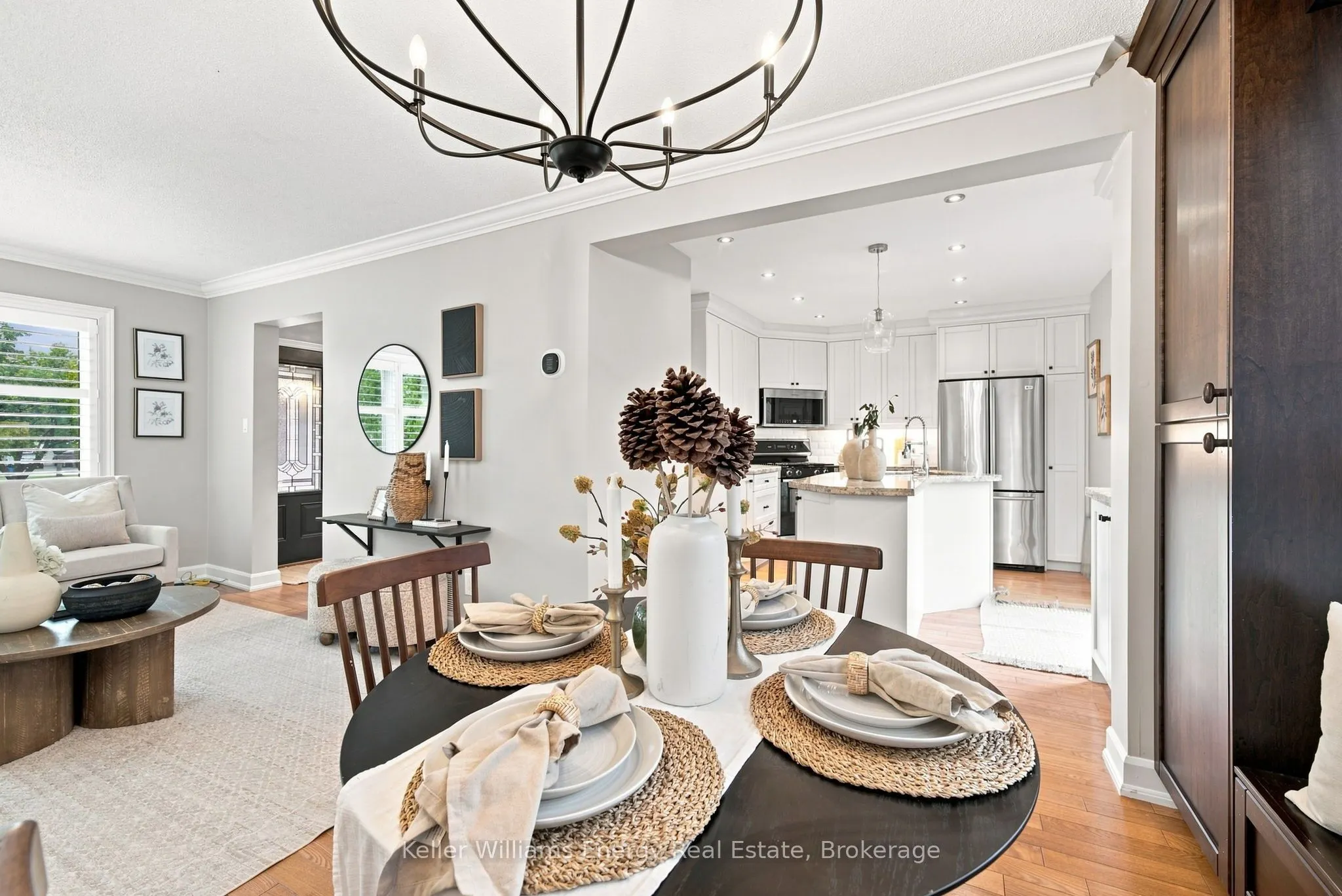 61 Fernbank Place