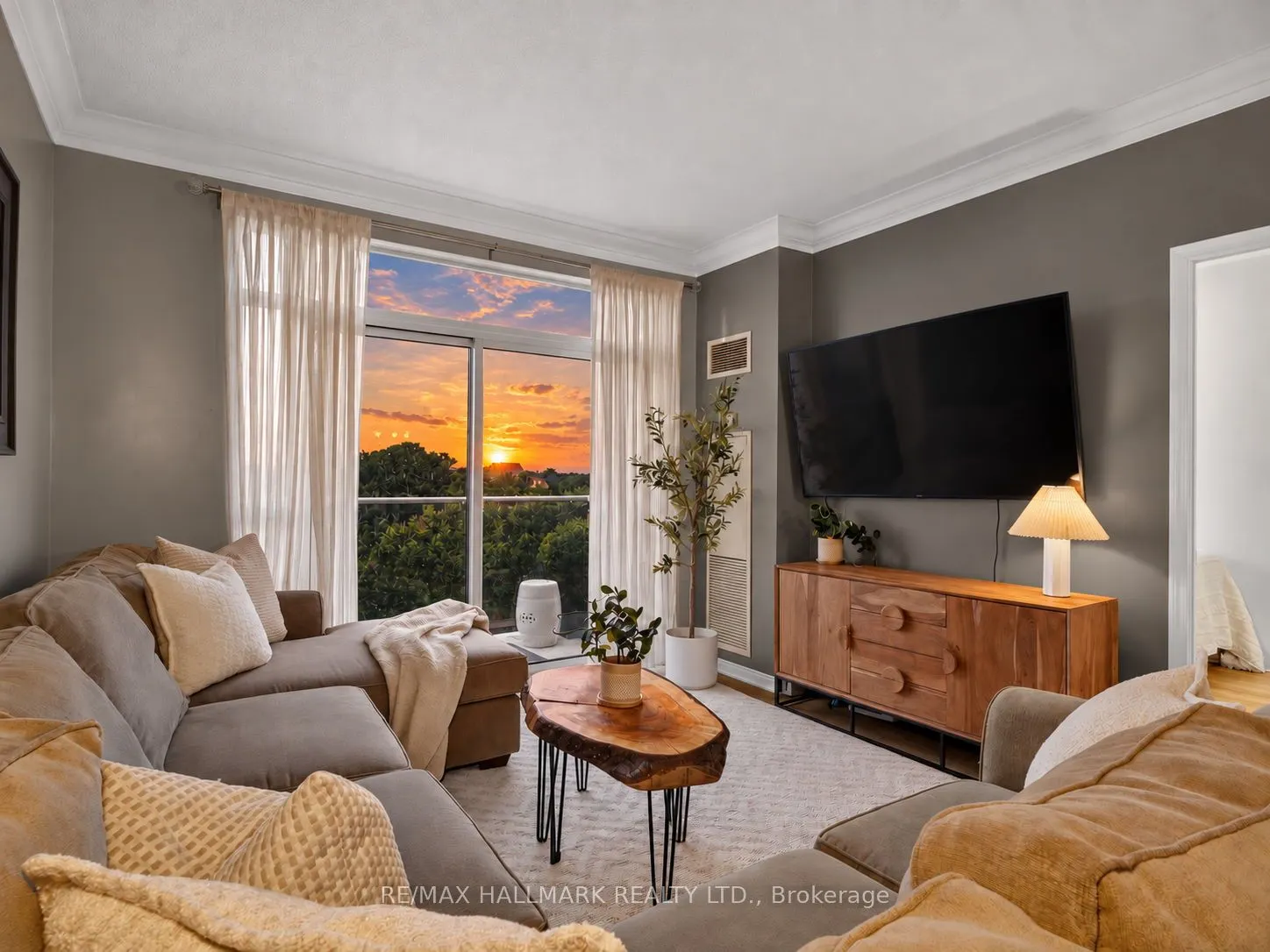 3650 Kingston Road #PH918