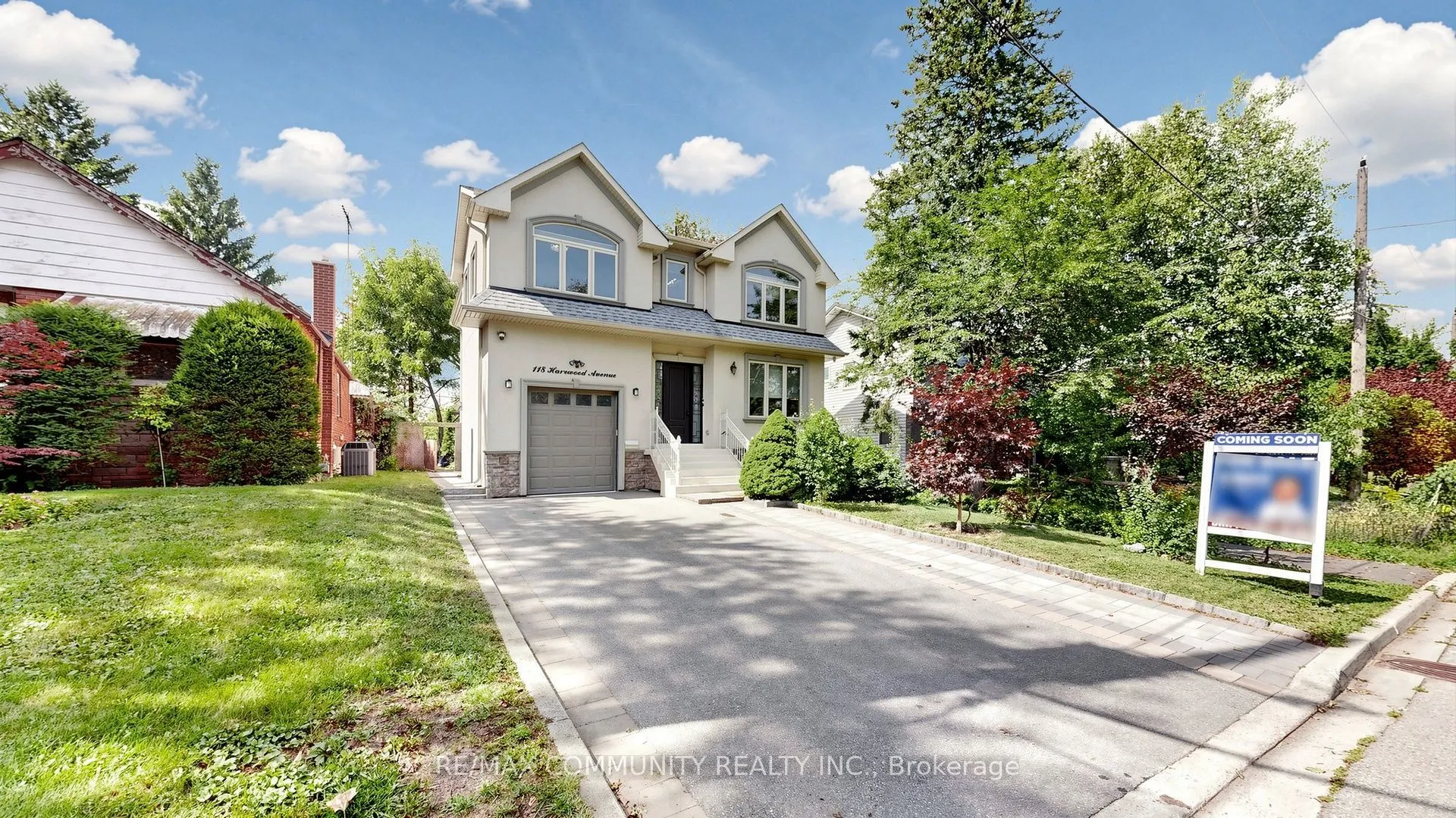 118 Harewood Avenue