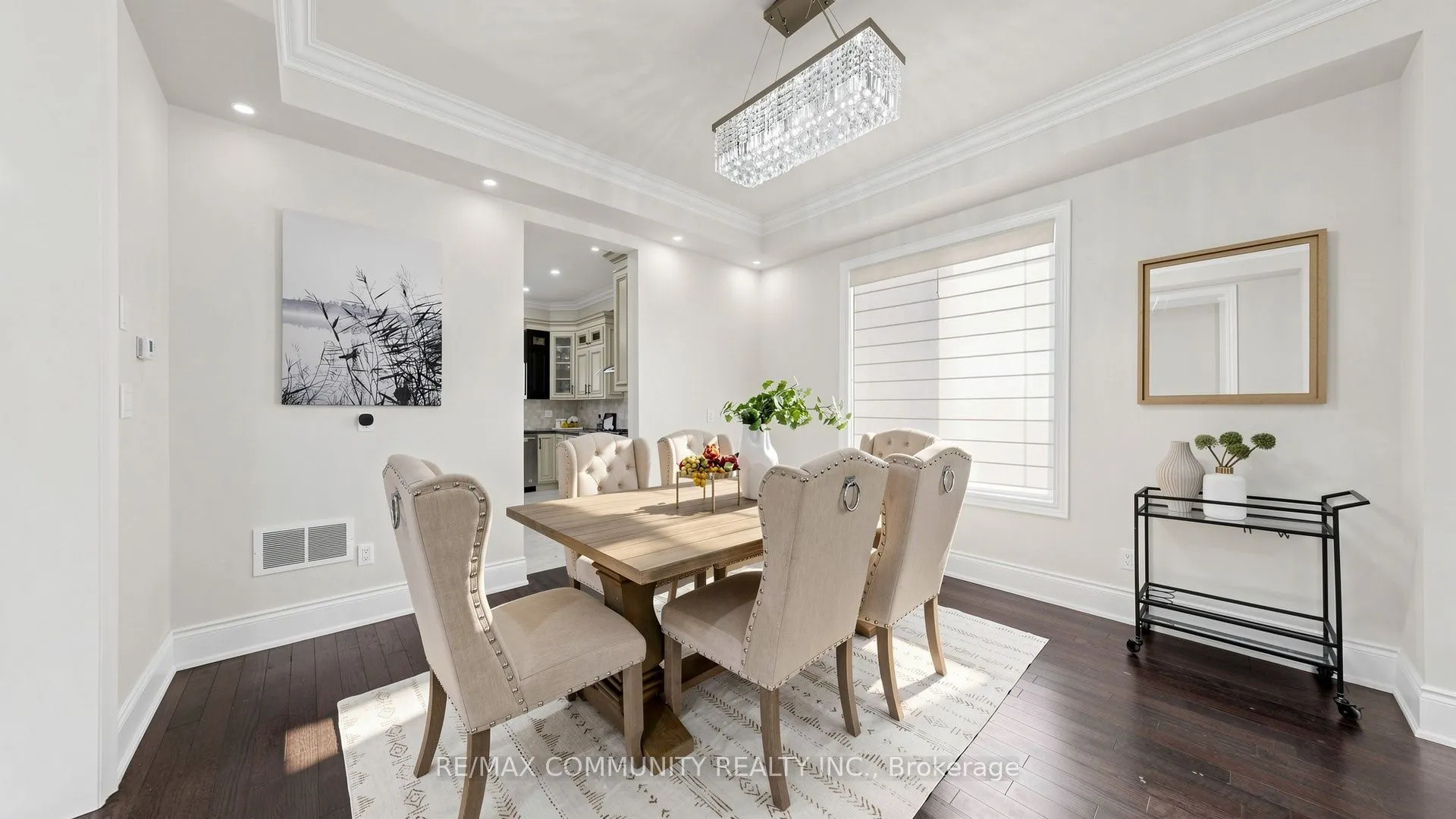 118 Harewood Avenue