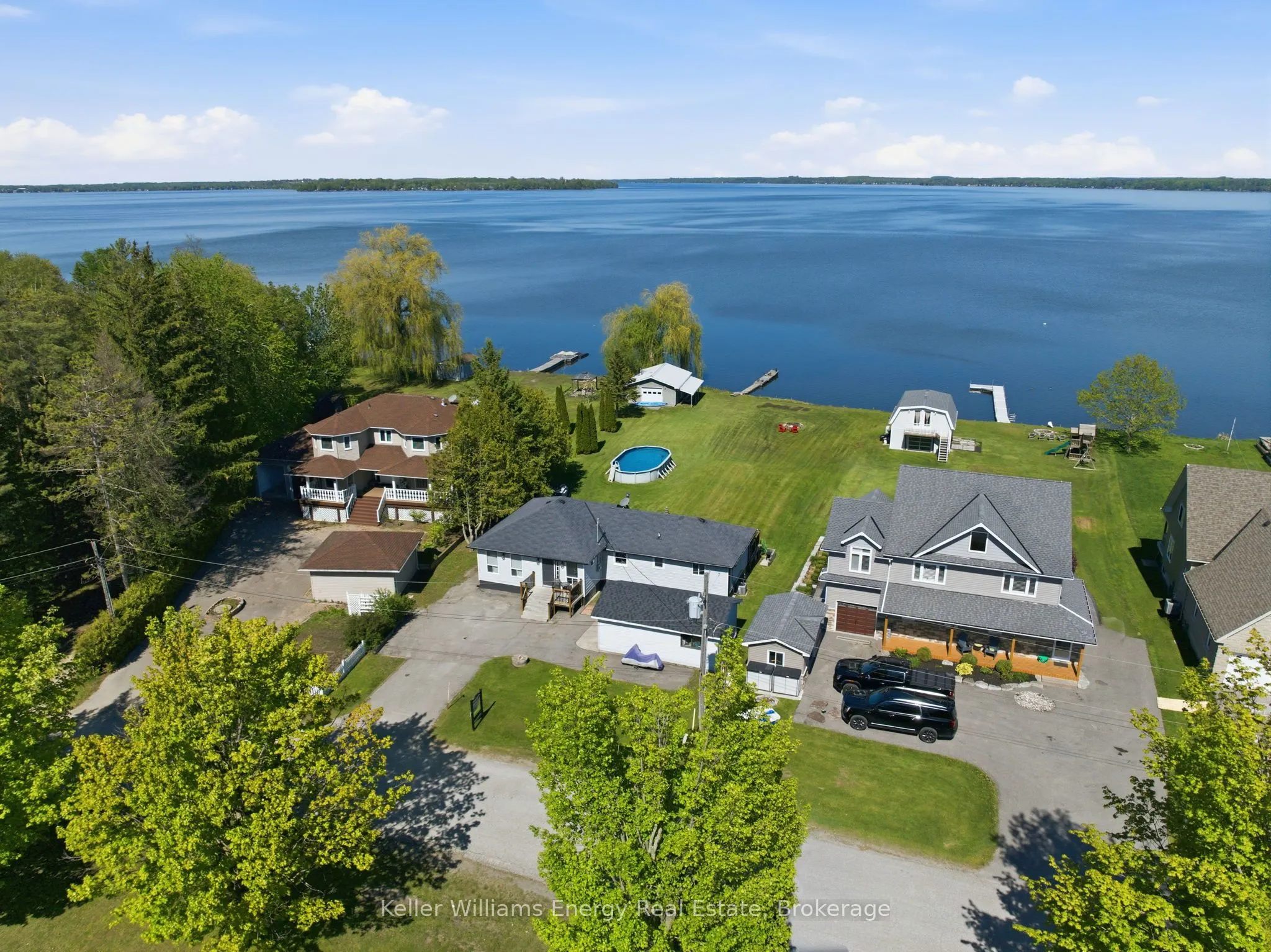 67 Edgewood Crescent