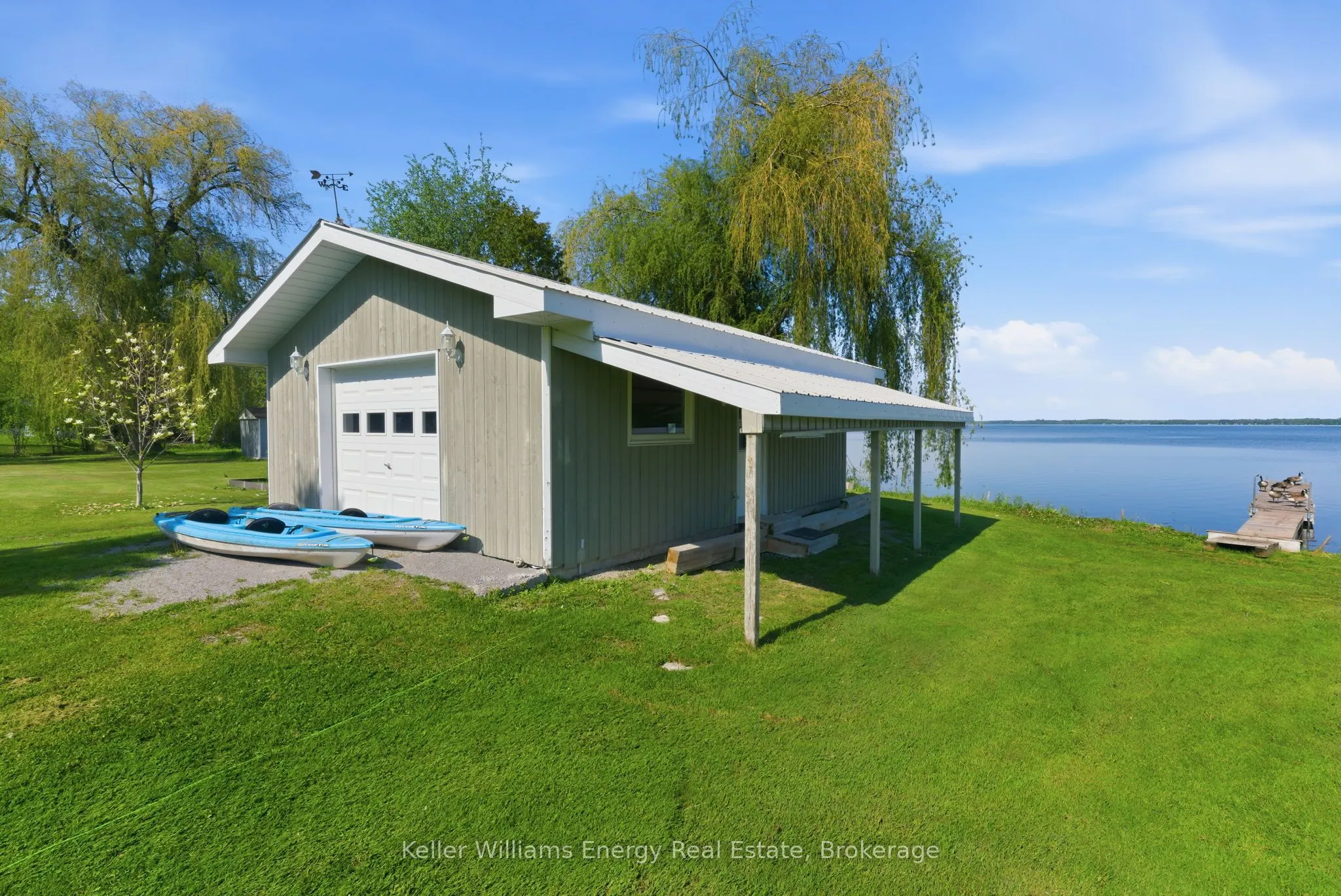 67 Edgewood Crescent