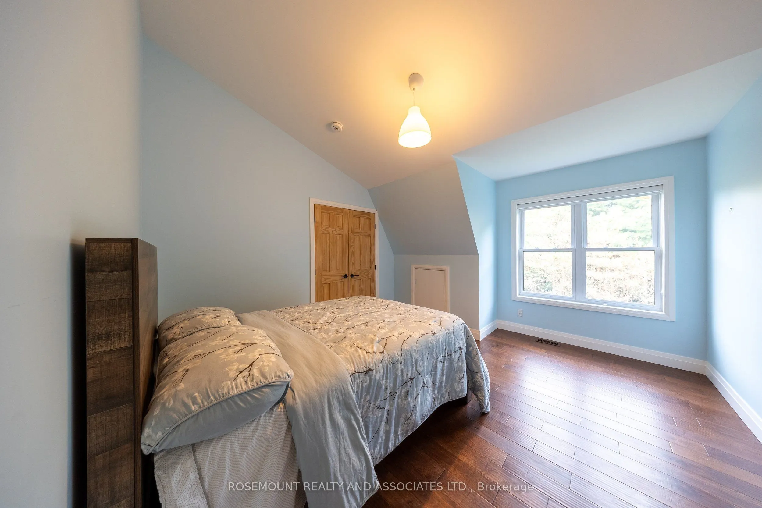 3831 Reid Road