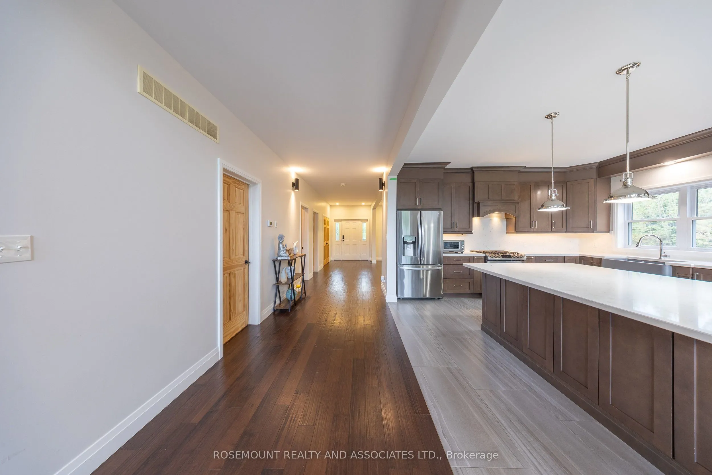 3831 Reid Road