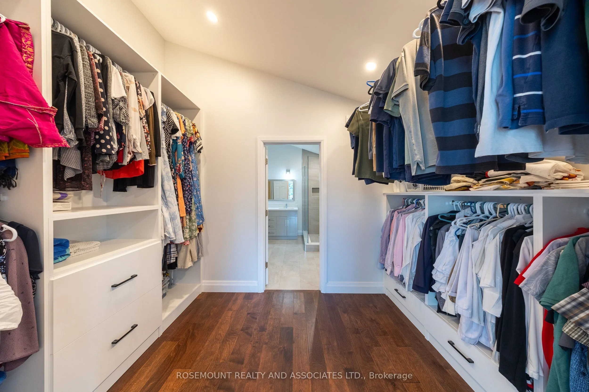 3831 Reid Road