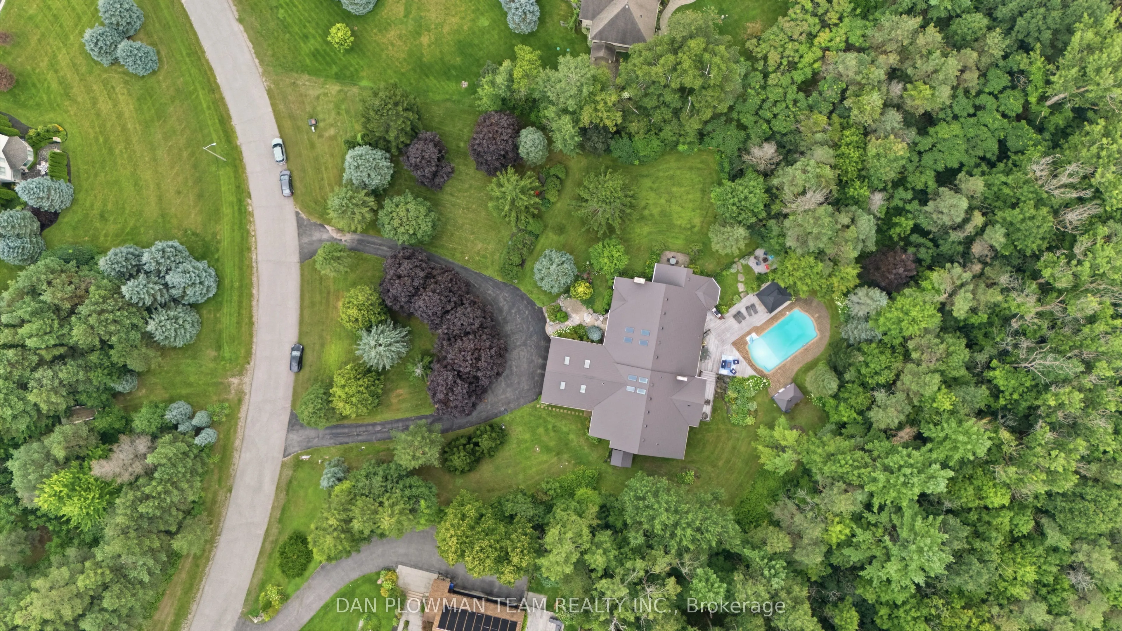 64 Woodbridge Circle