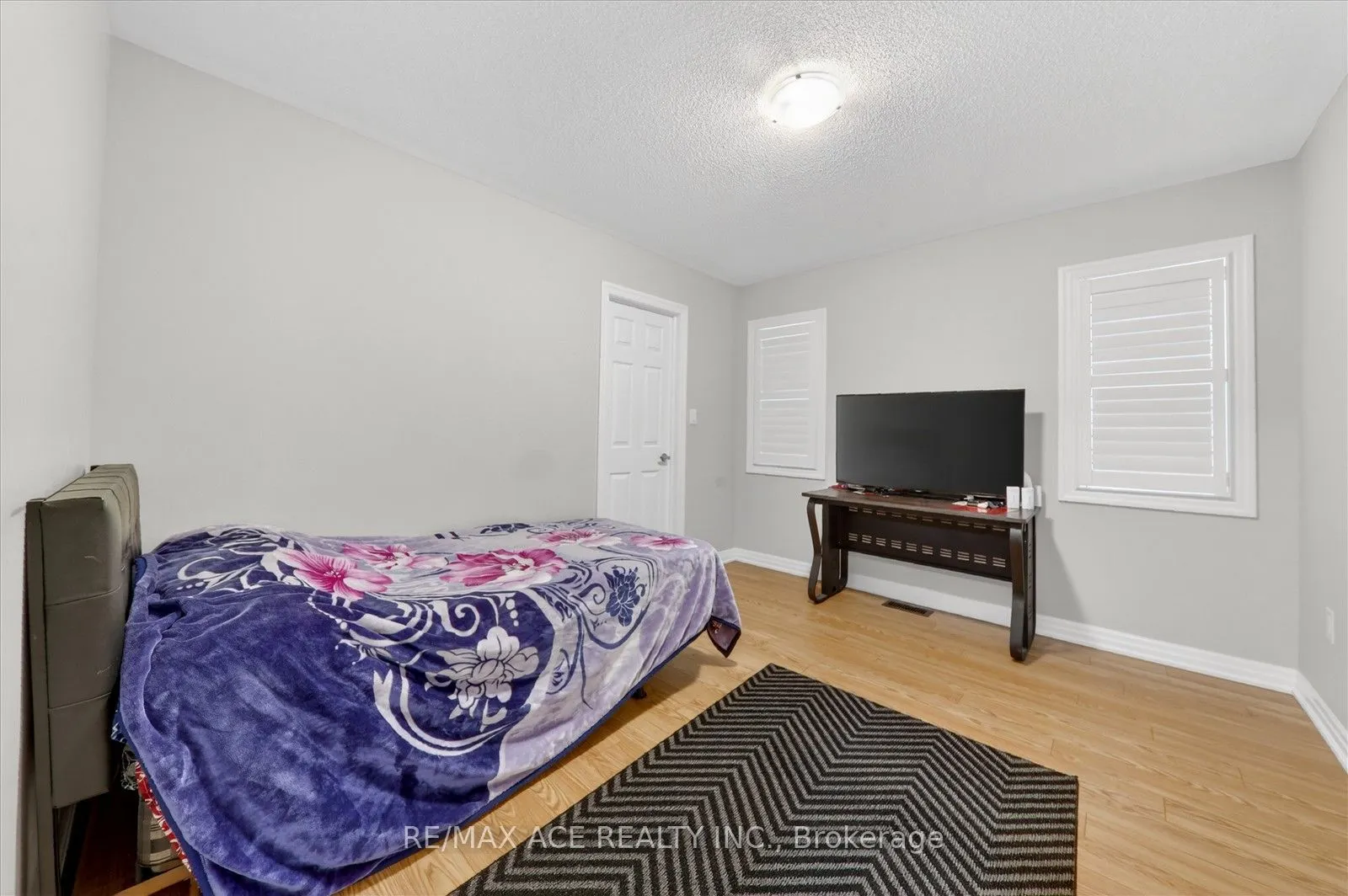 218 Flood Avenue