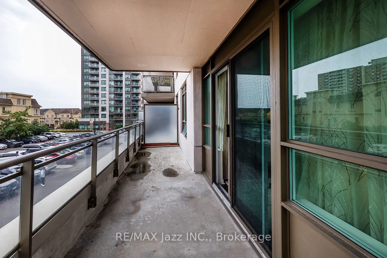 1235 Bayly Street #212