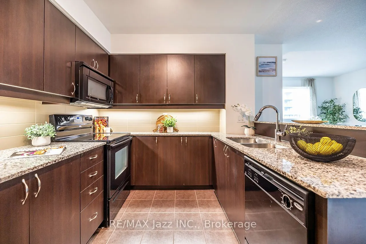1235 Bayly Street #212