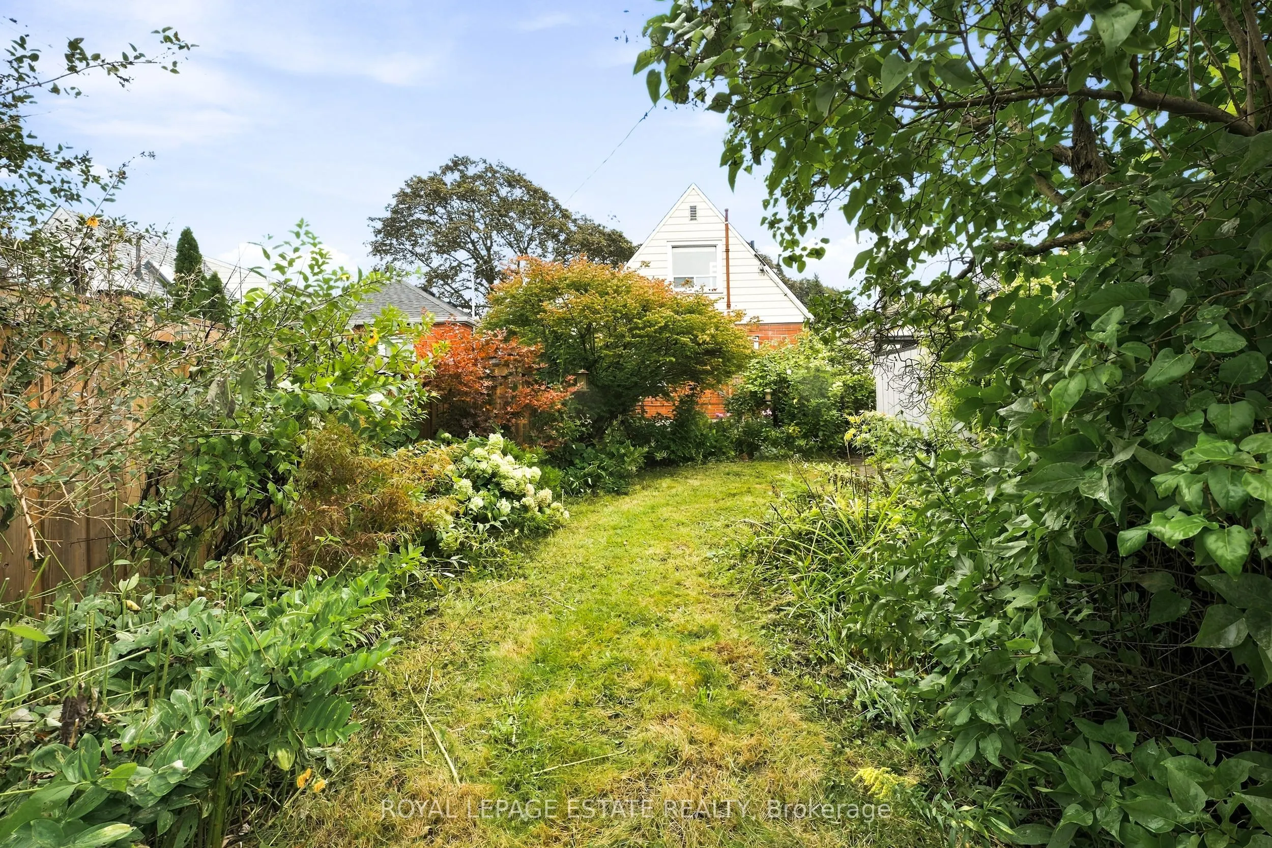 72 Manderley Drive