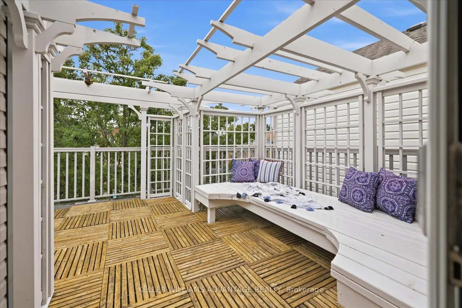 128 Boardwalk Drive