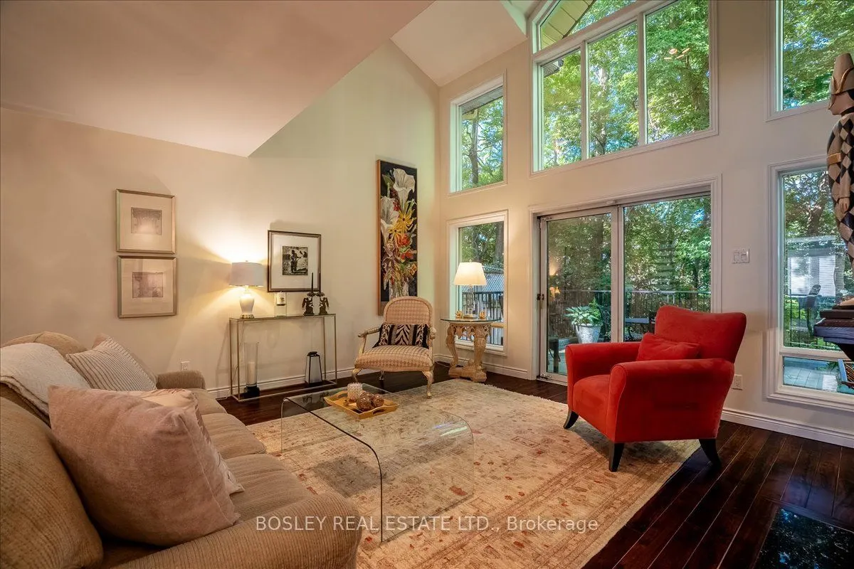 18 Doncrest Road #11