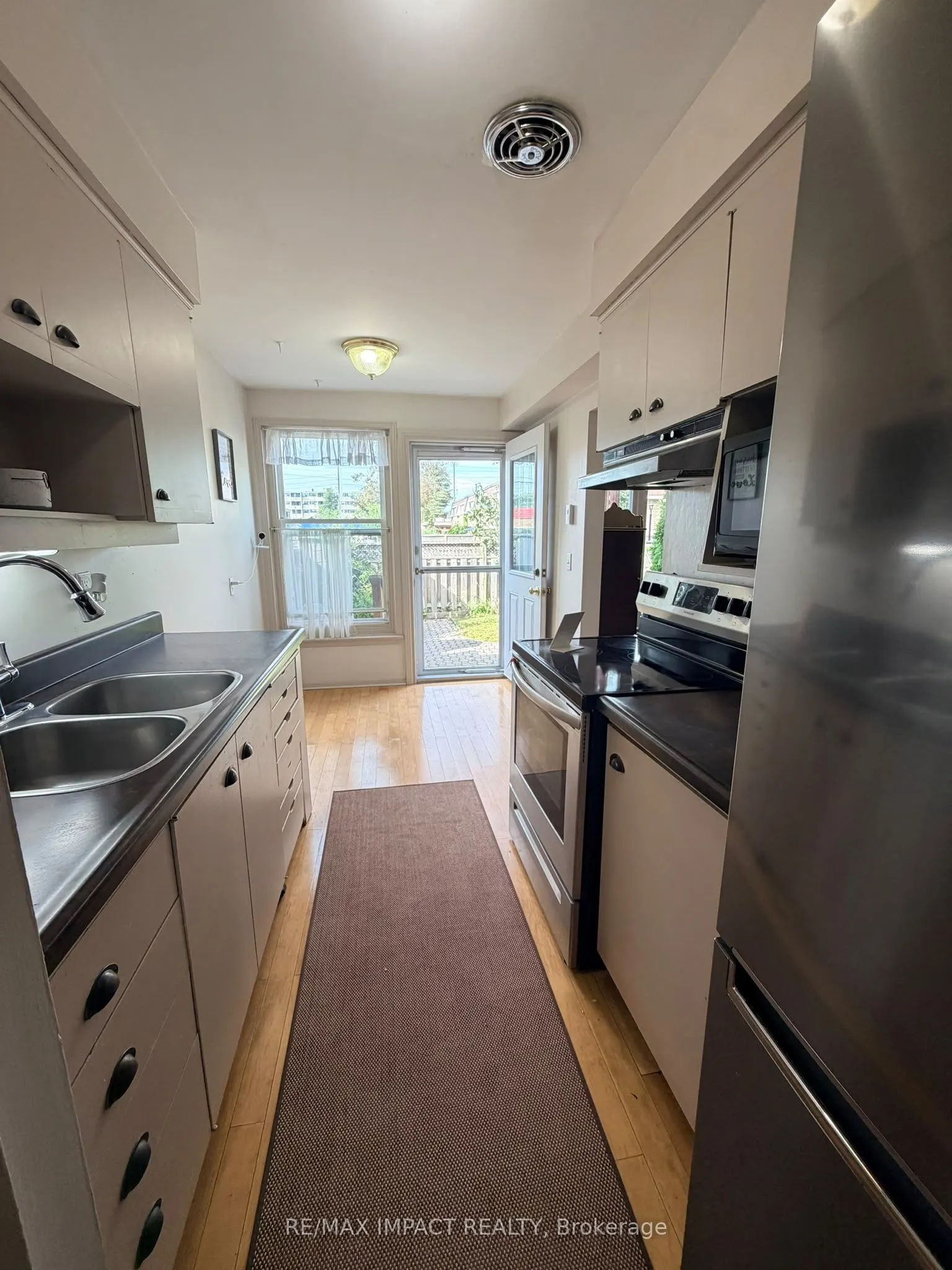 33 Taunton Road #28