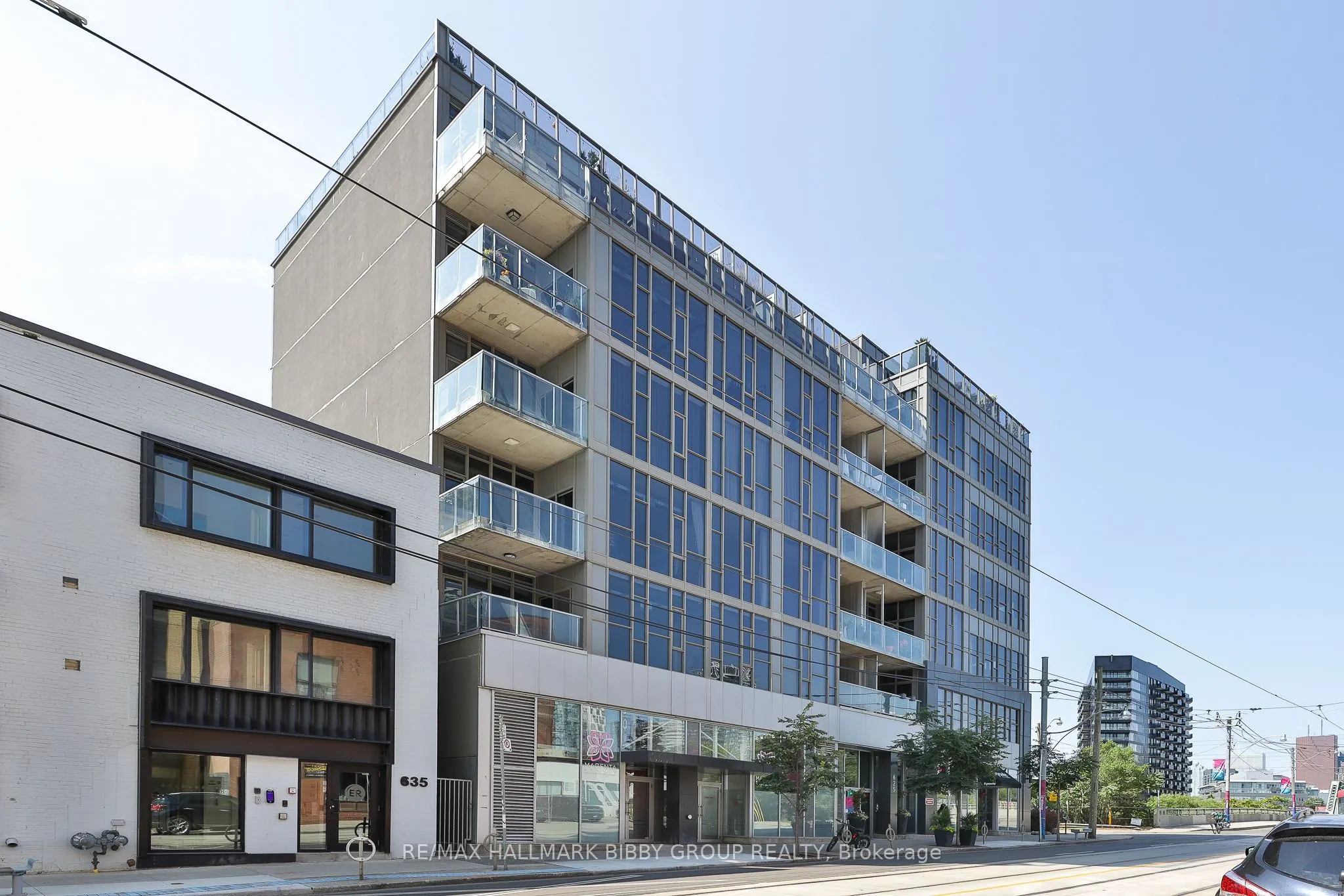 625 Queen Street E #409