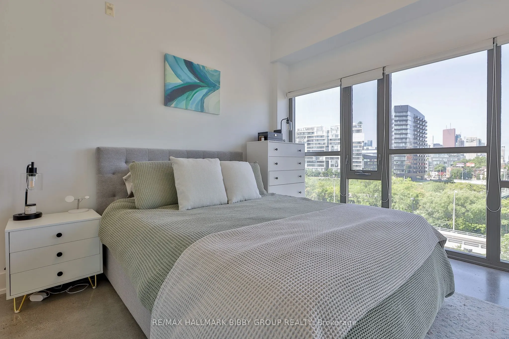 625 Queen Street E #409