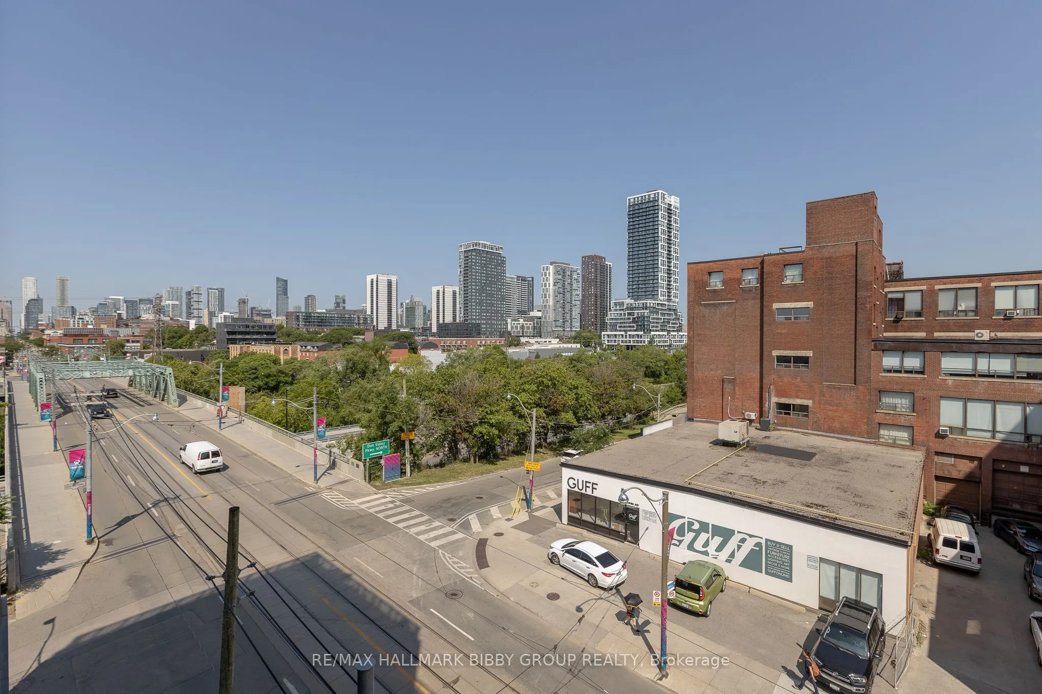 625 Queen Street E #409