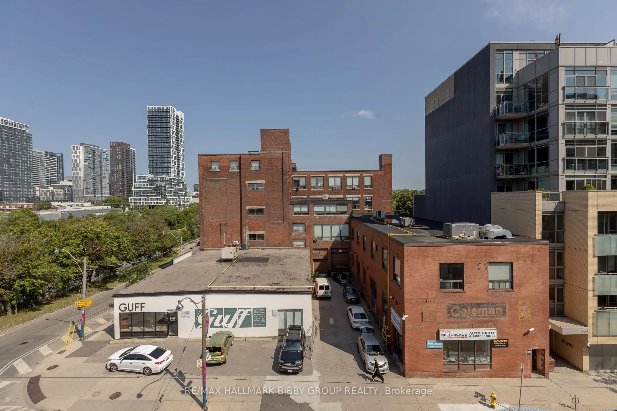 625 Queen Street E #409