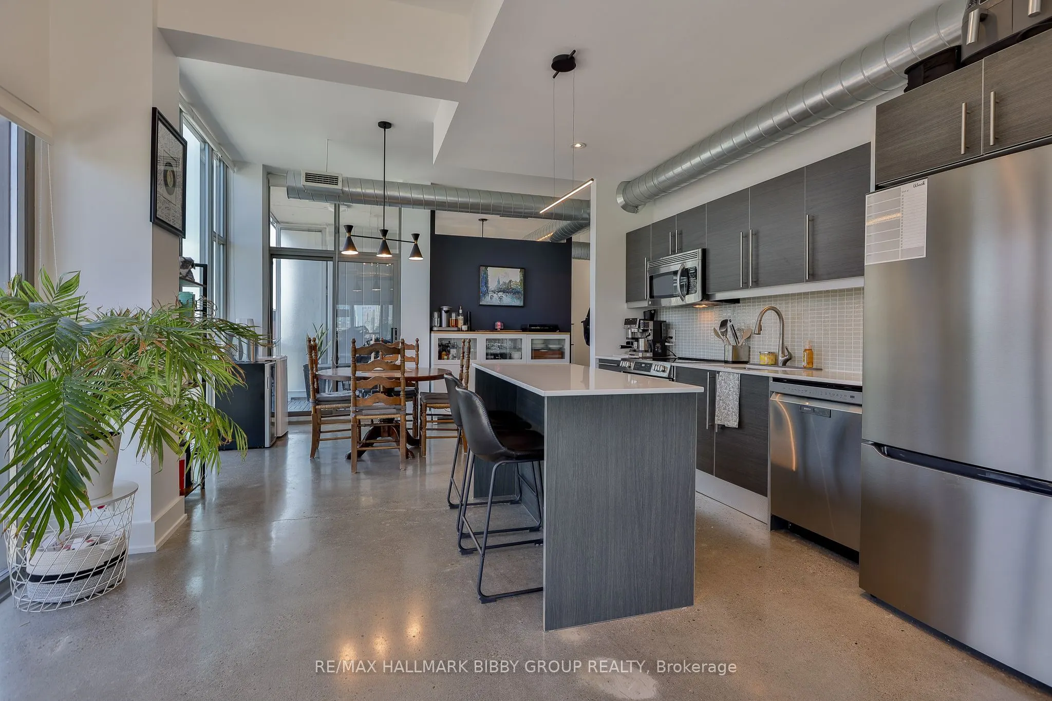 625 Queen Street E #409