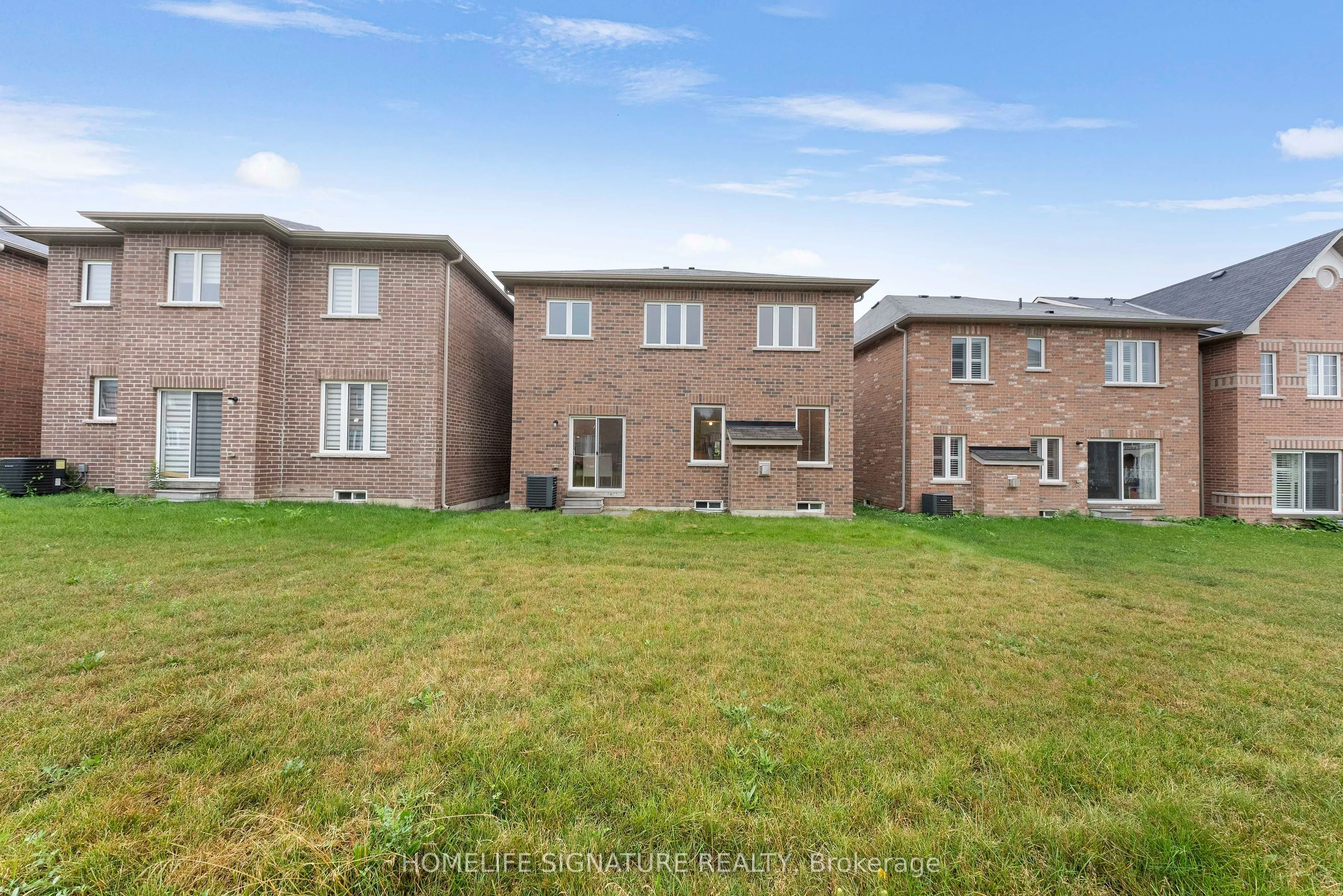 1211 Drinkle Crescent