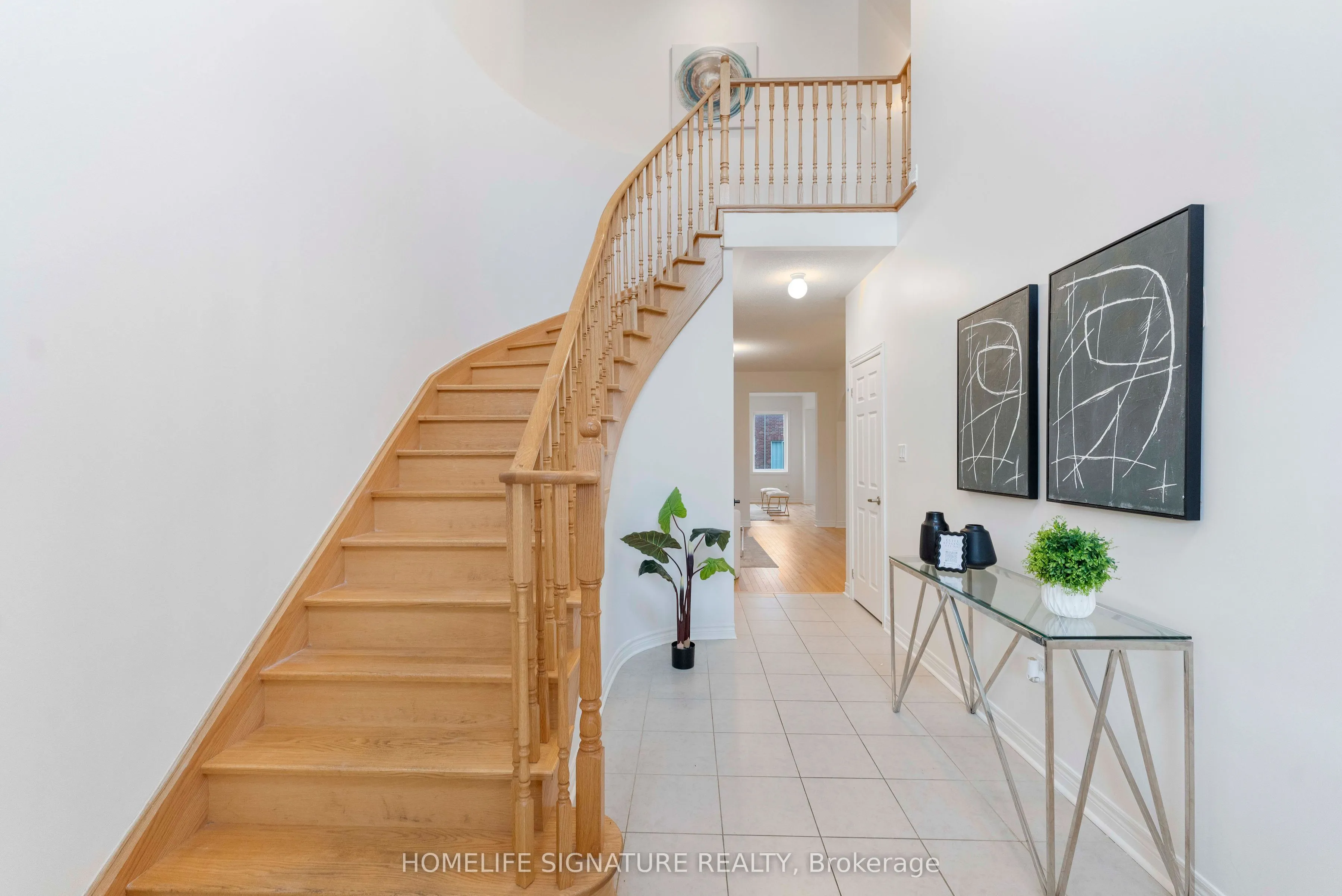 1211 Drinkle Crescent