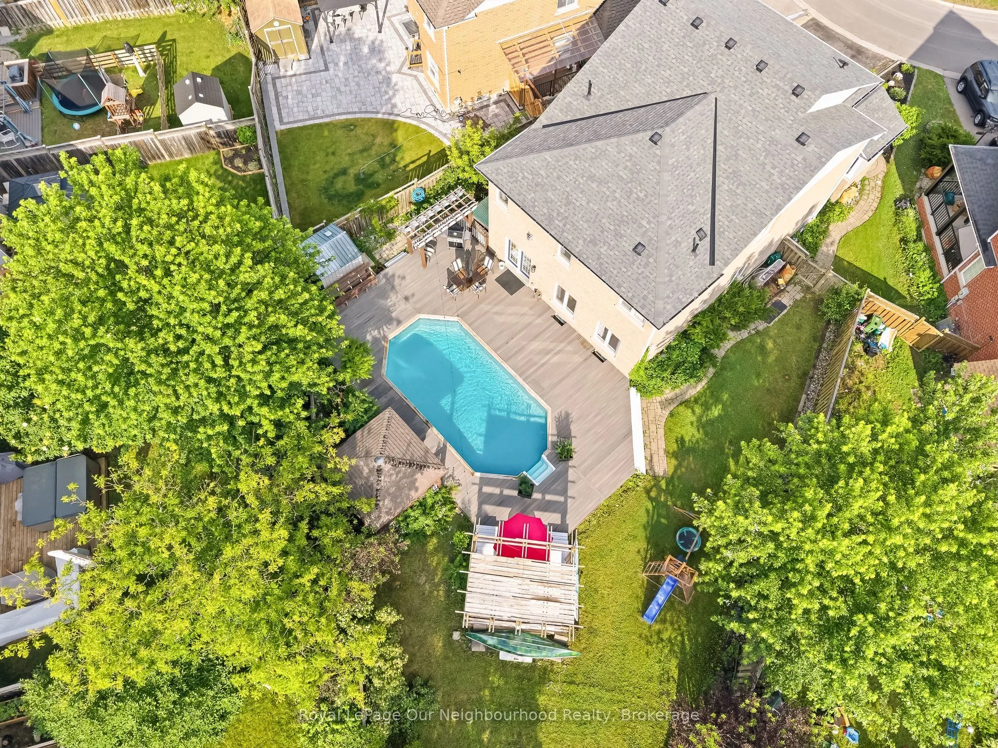 1296 Ravencliffe Court