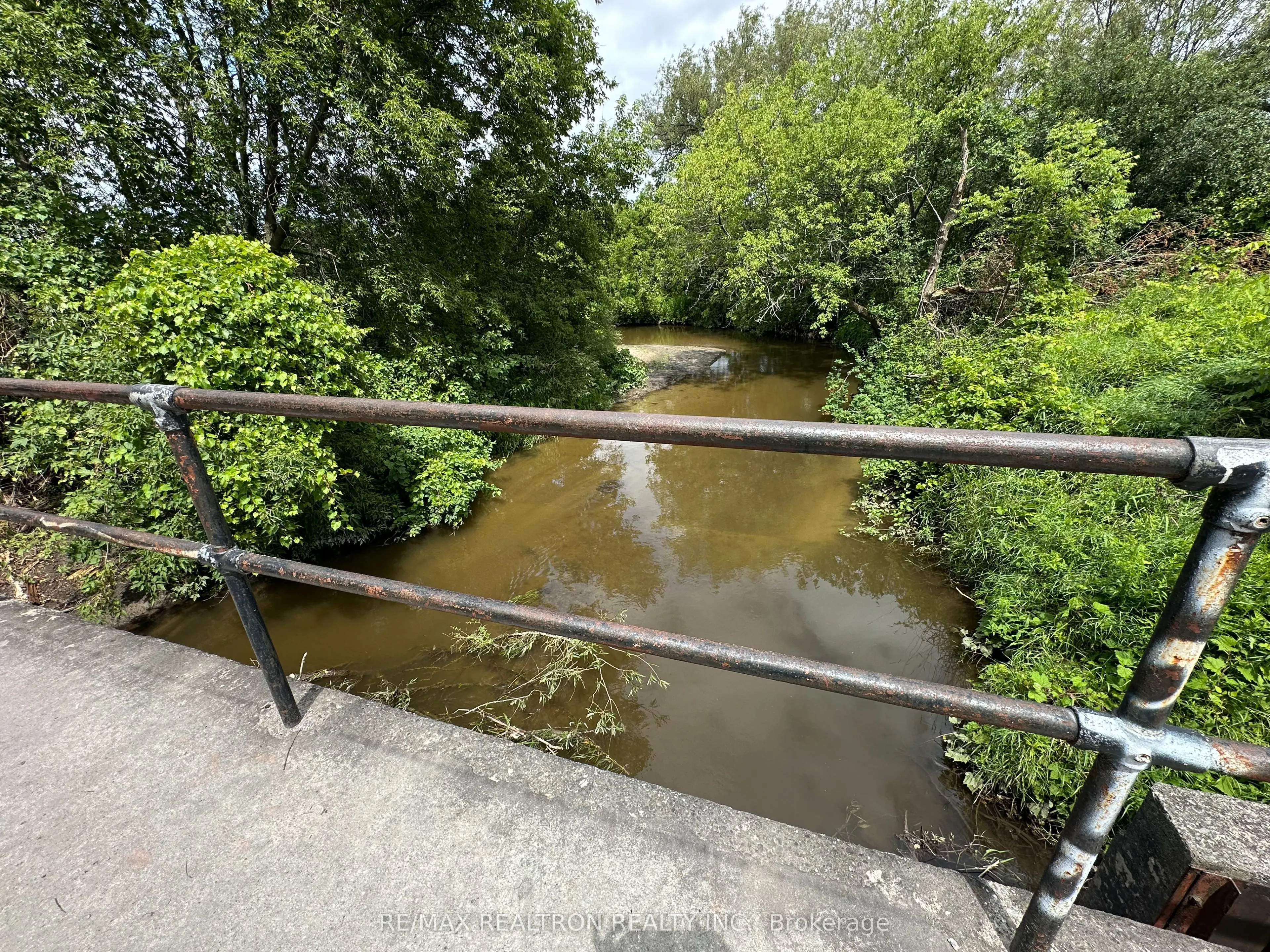 78 Hutton Place