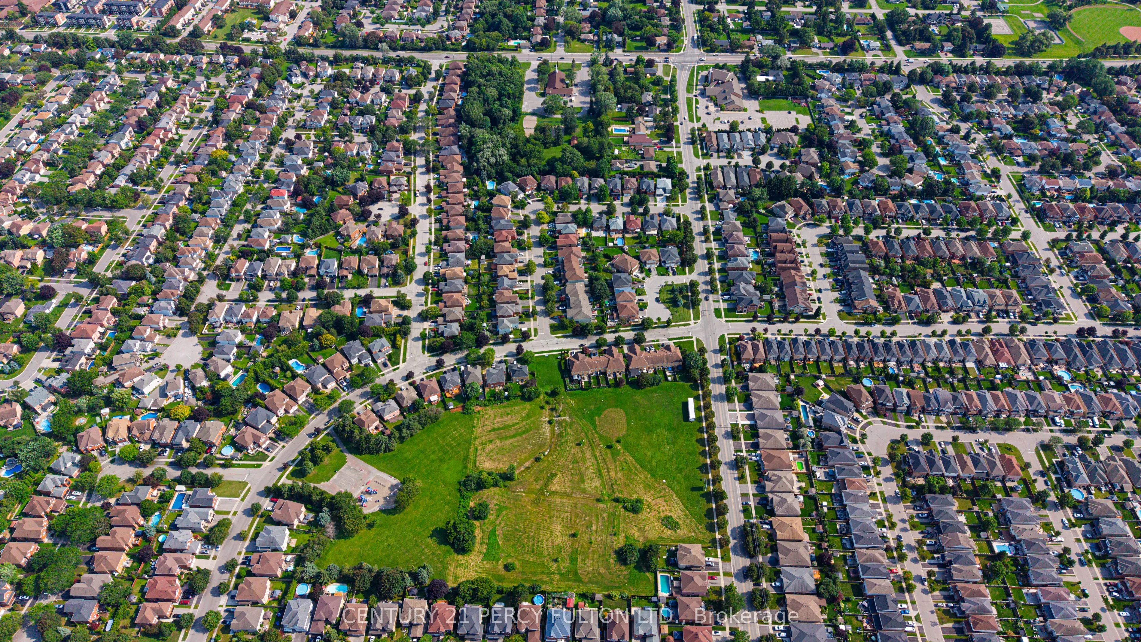 1910 Rossland Road E