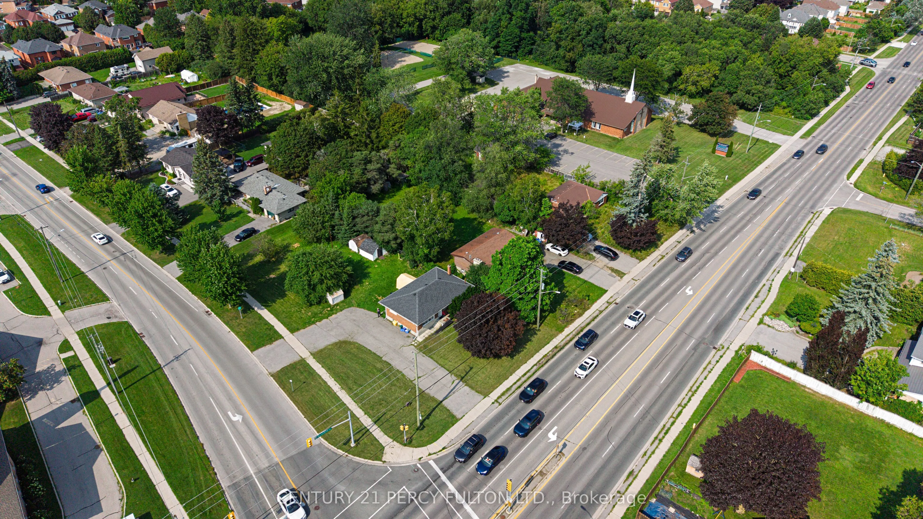 1906 Rossland Road E