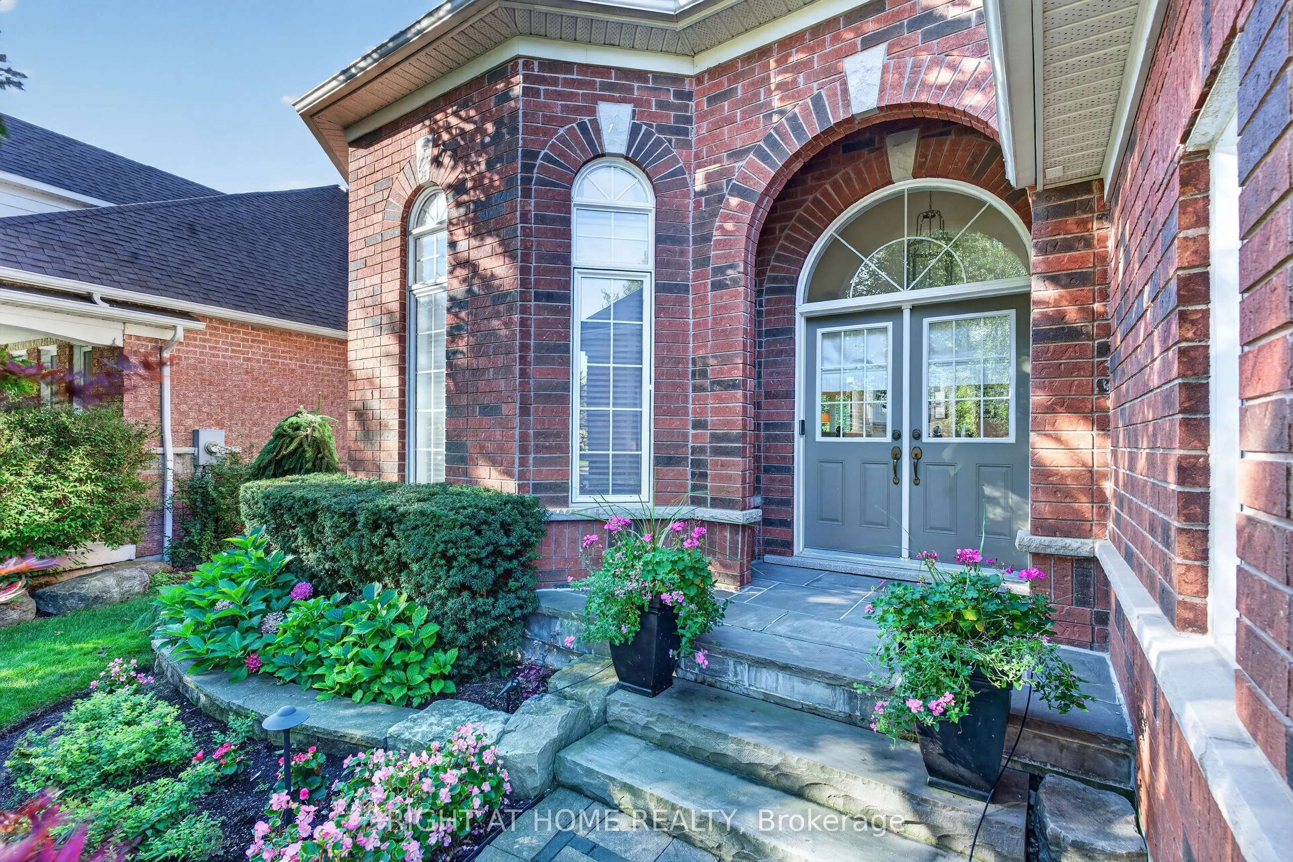 8 Branthaven Court