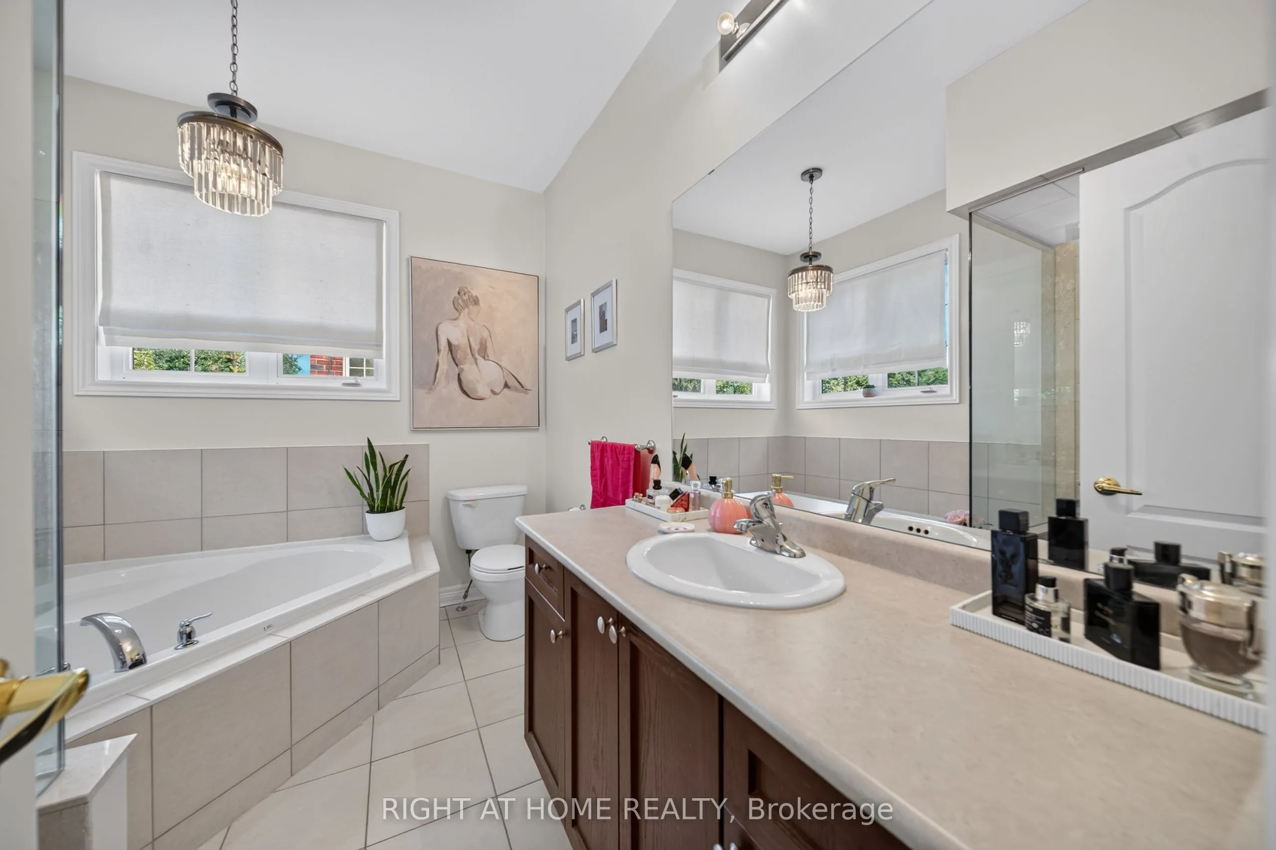 8 Branthaven Court