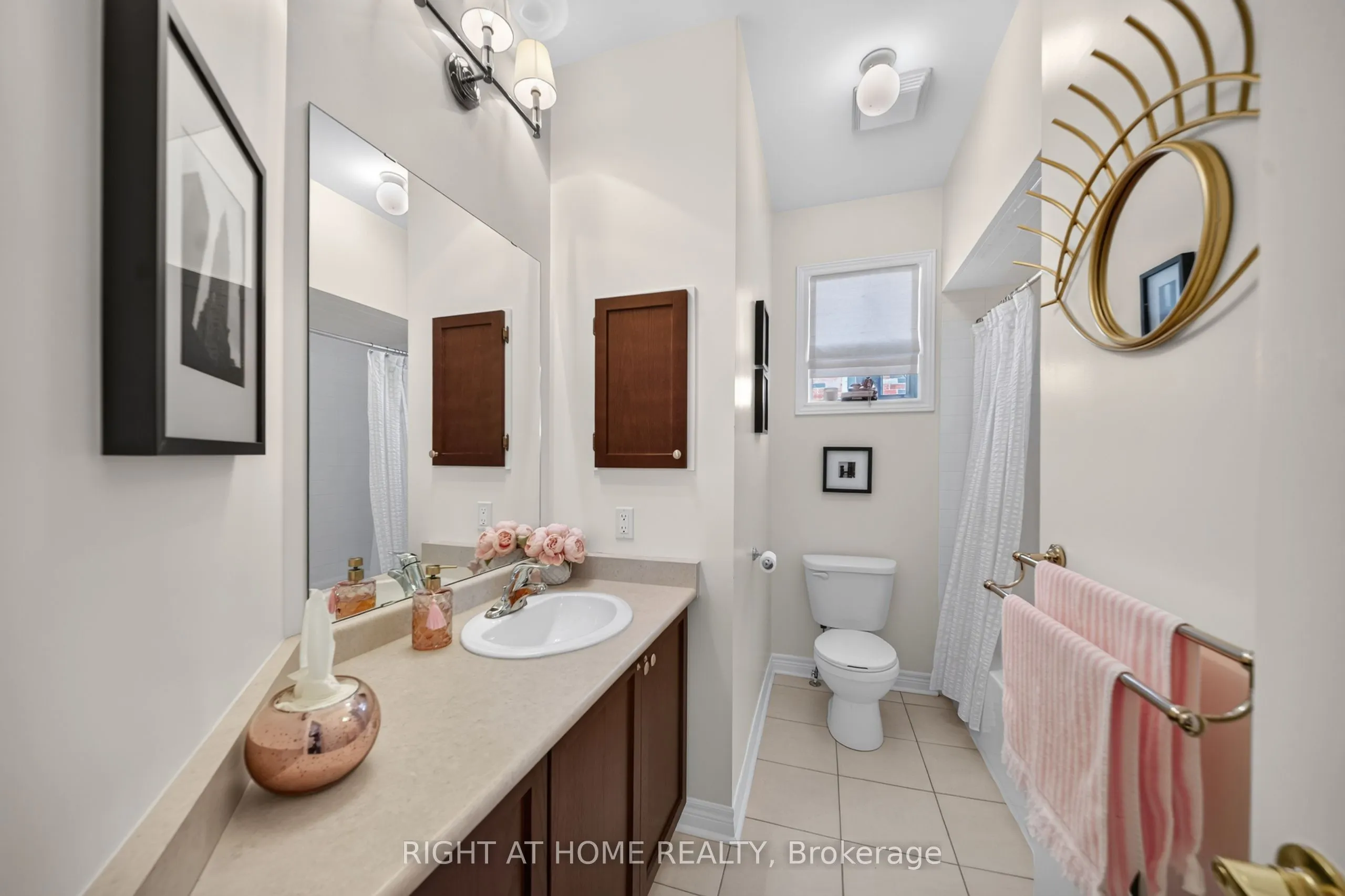 8 Branthaven Court