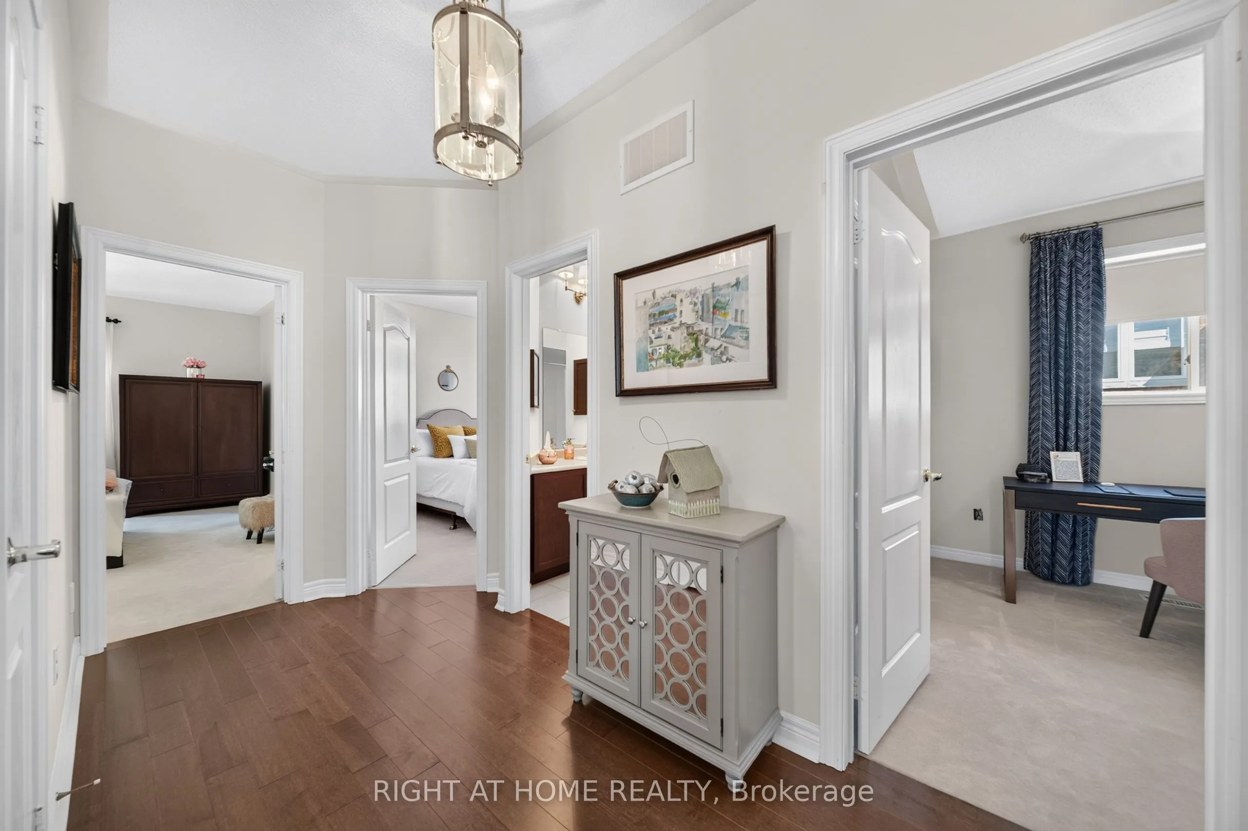 8 Branthaven Court