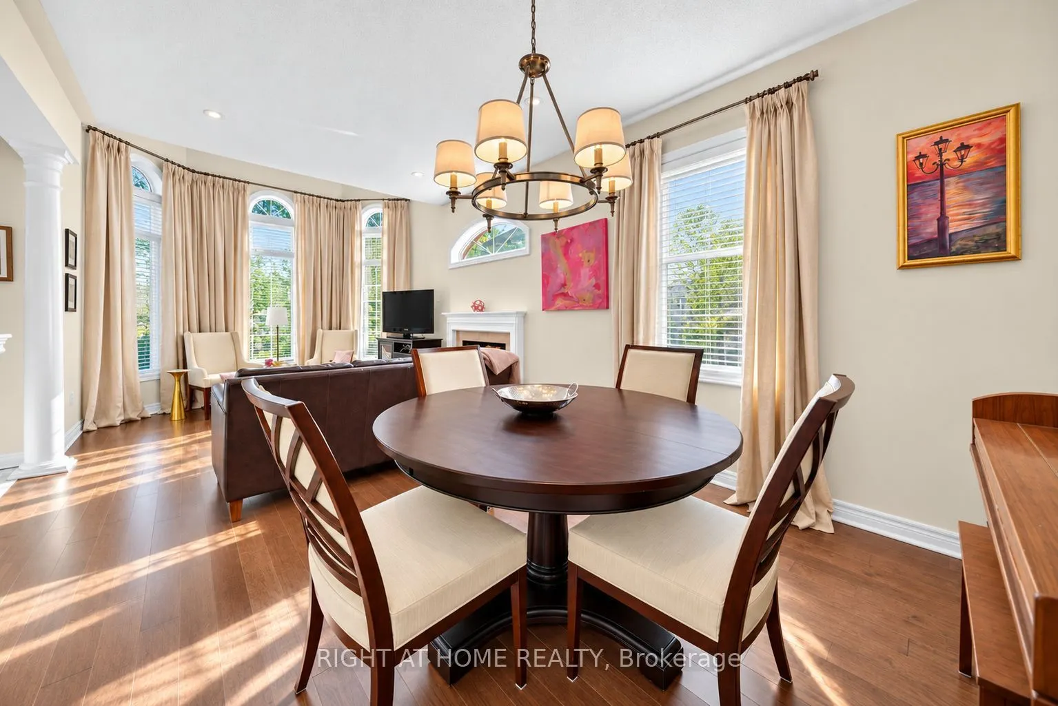 8 Branthaven Court