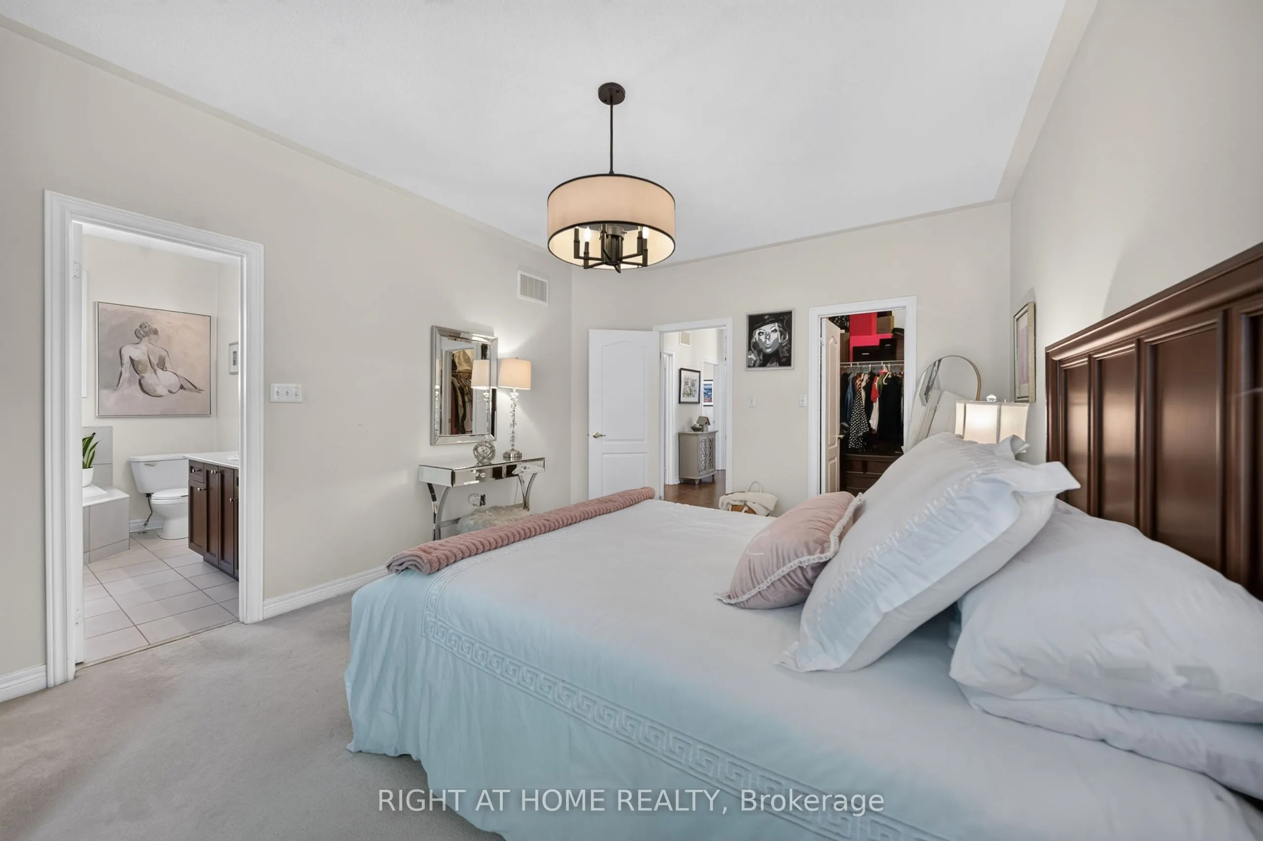 8 Branthaven Court