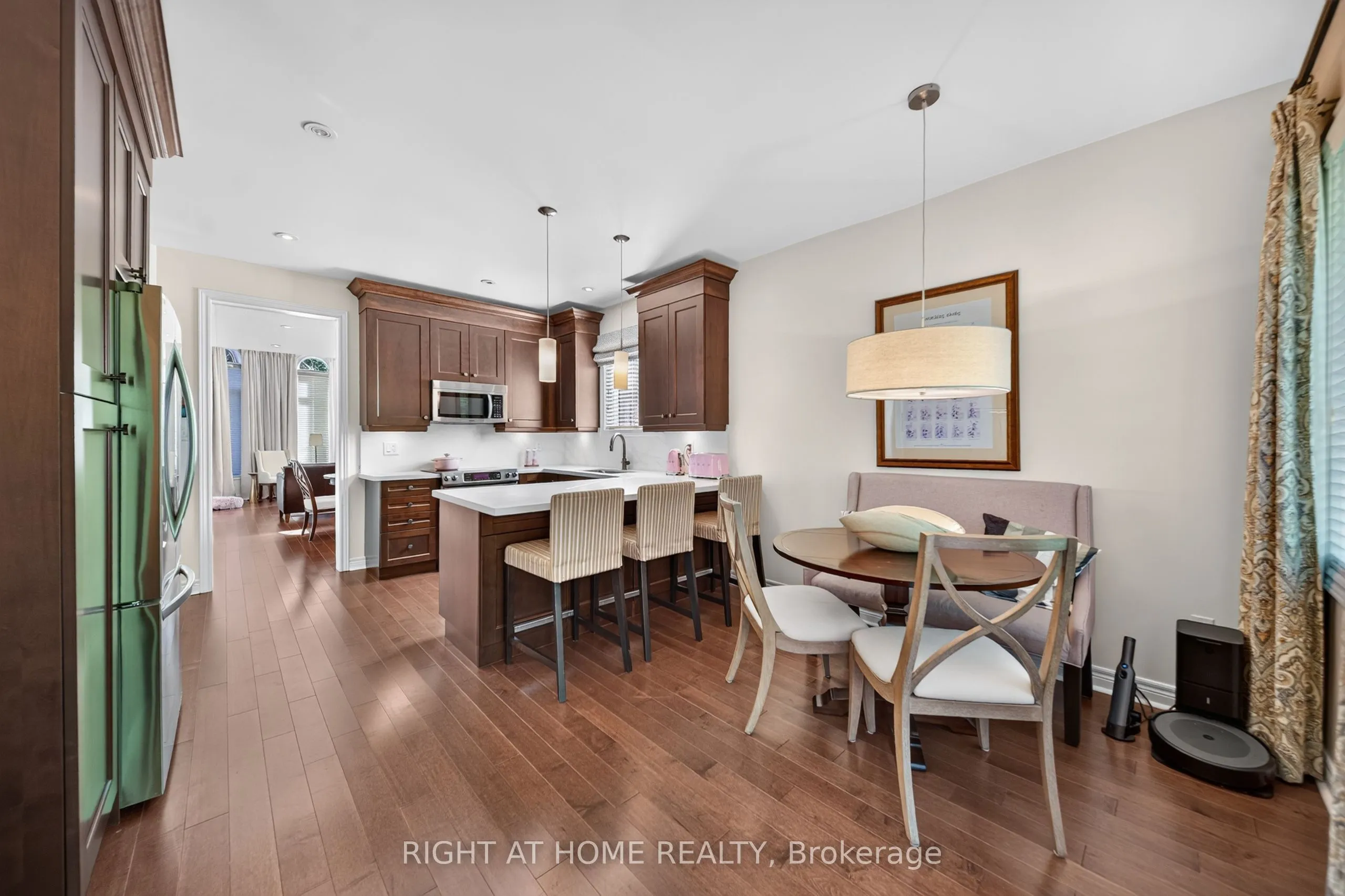 8 Branthaven Court