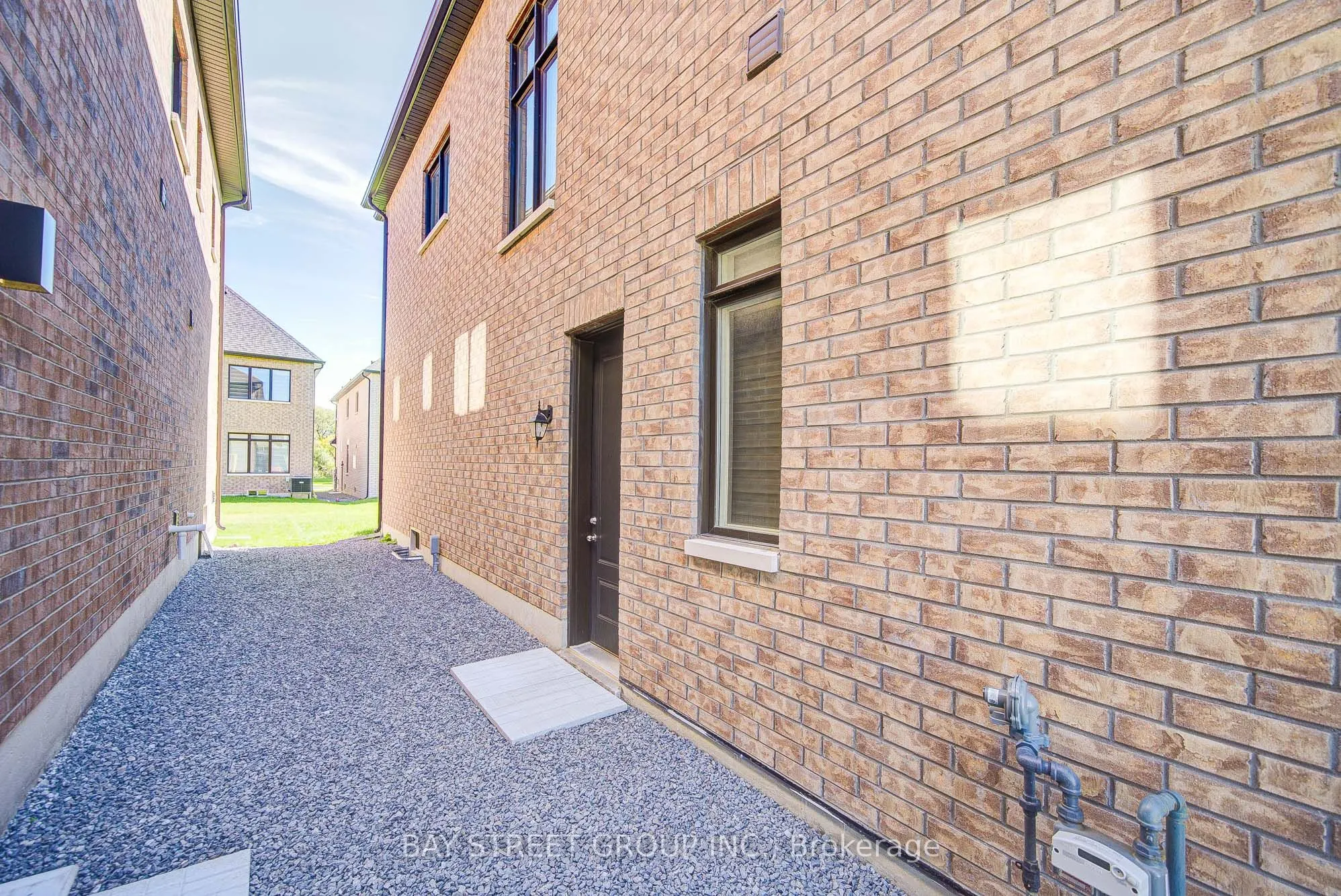 427 Coronation Road