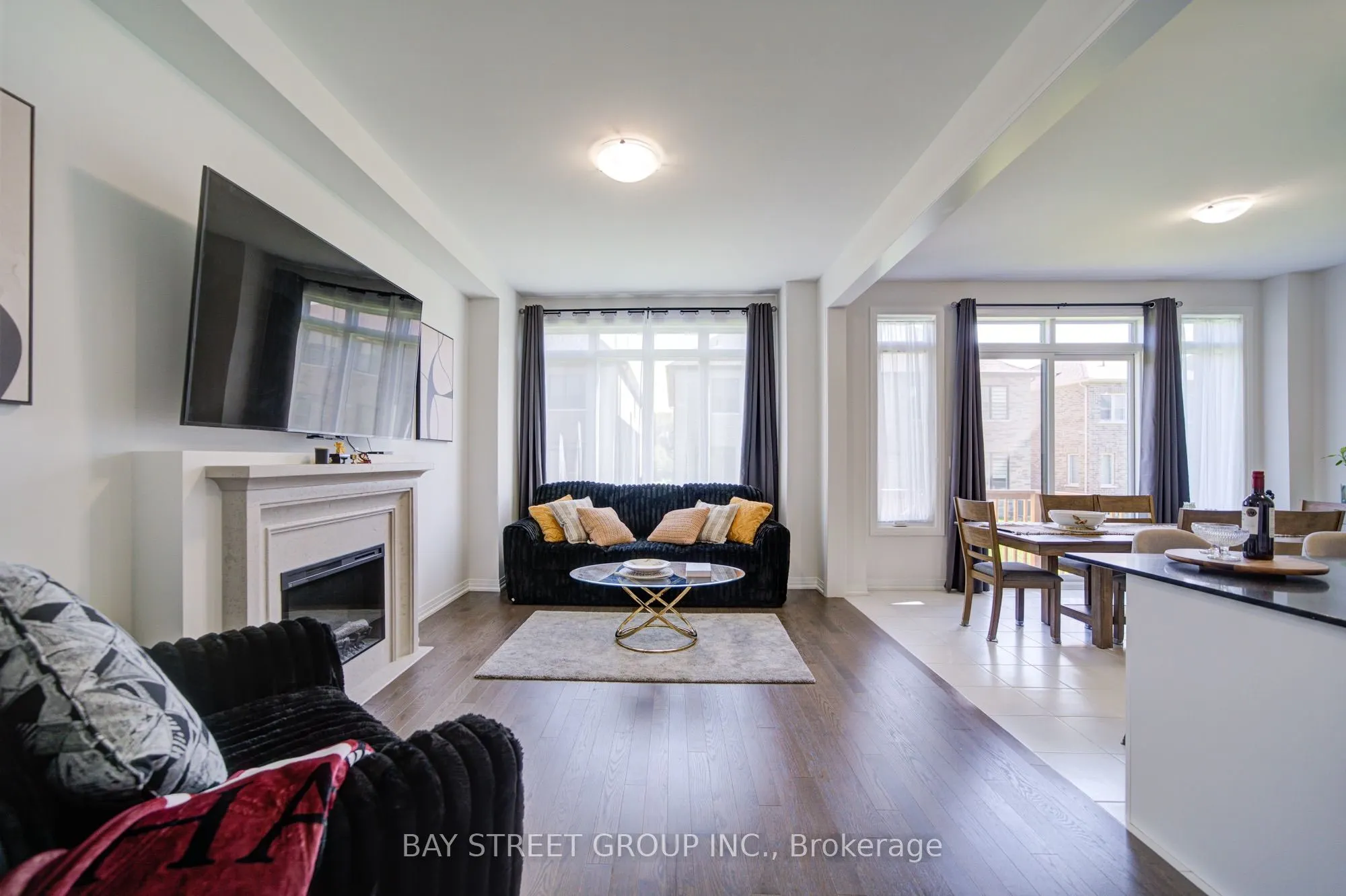 427 Coronation Road