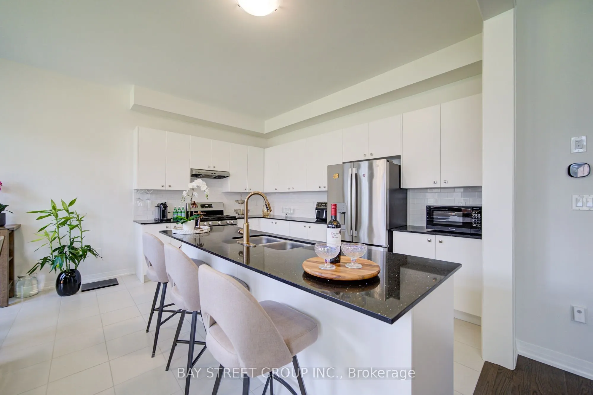427 Coronation Road