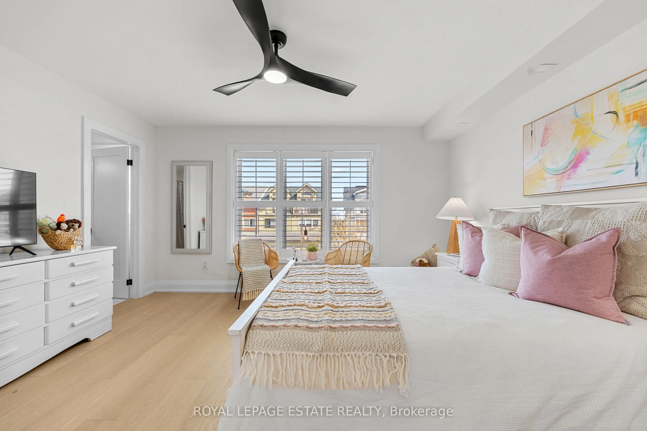 95 Boardwalk Drive