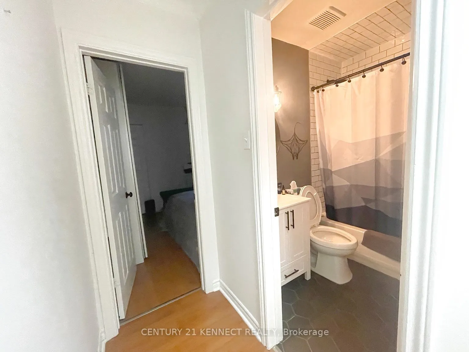 76 Browning Avenue
