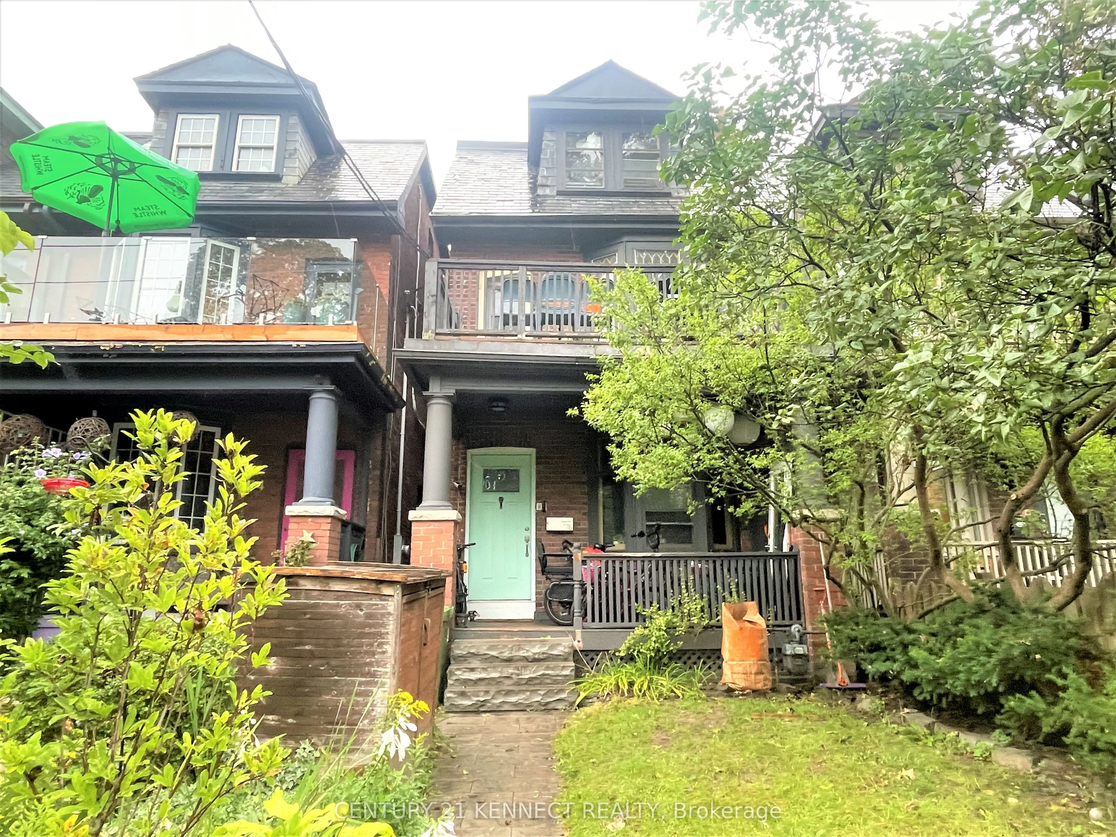 76 Browning Avenue